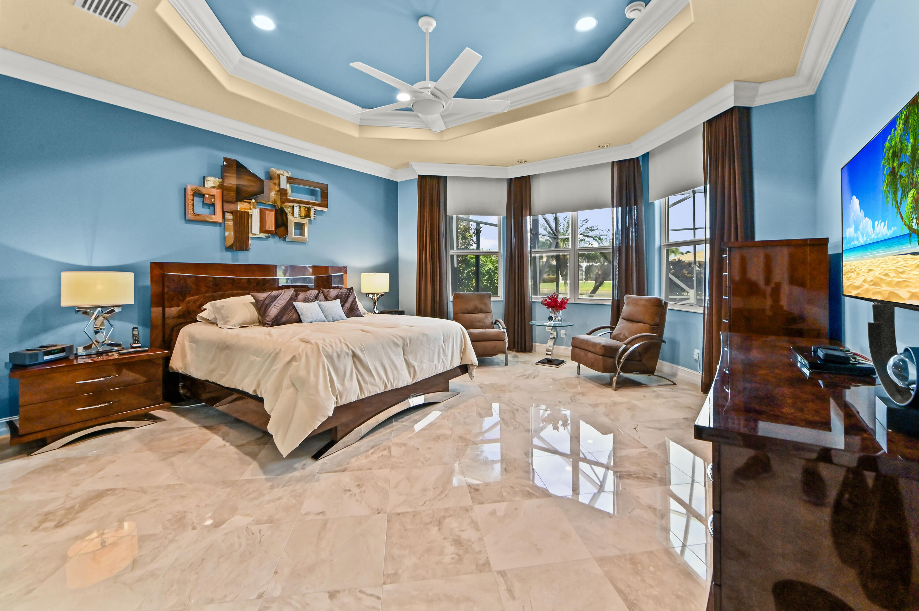 LYONS WEST - Residential
