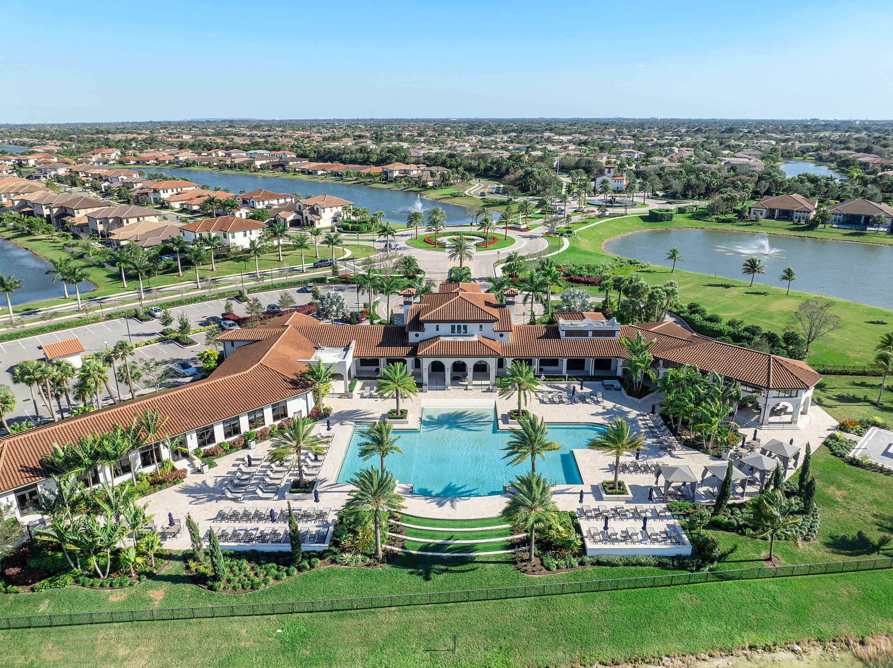 PARKLAND BAY - Residential