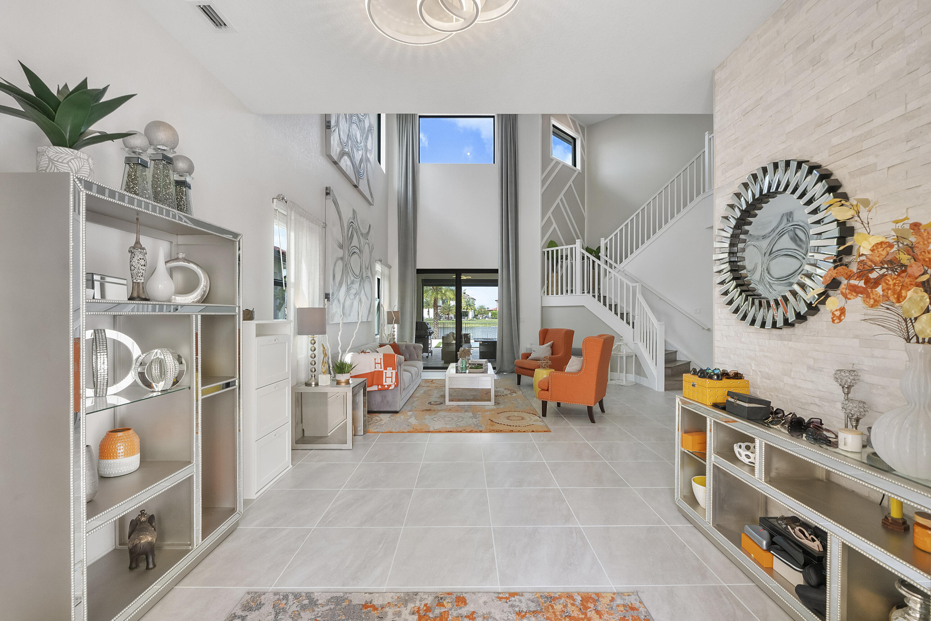 PARKLAND BAY - Residential