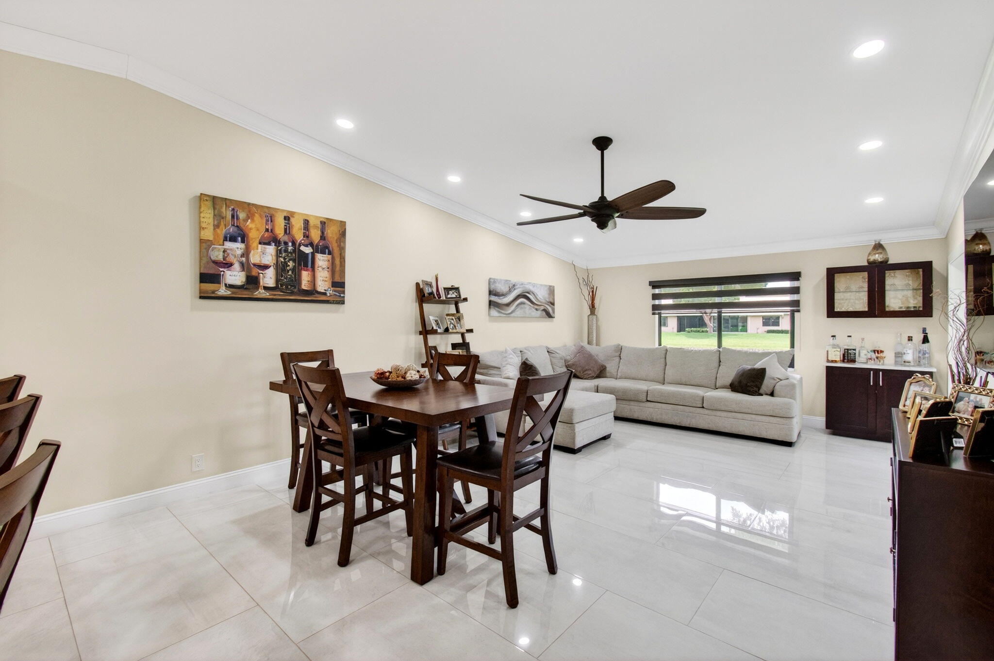 WHISPER WALK SEC E CONDO - Residential
