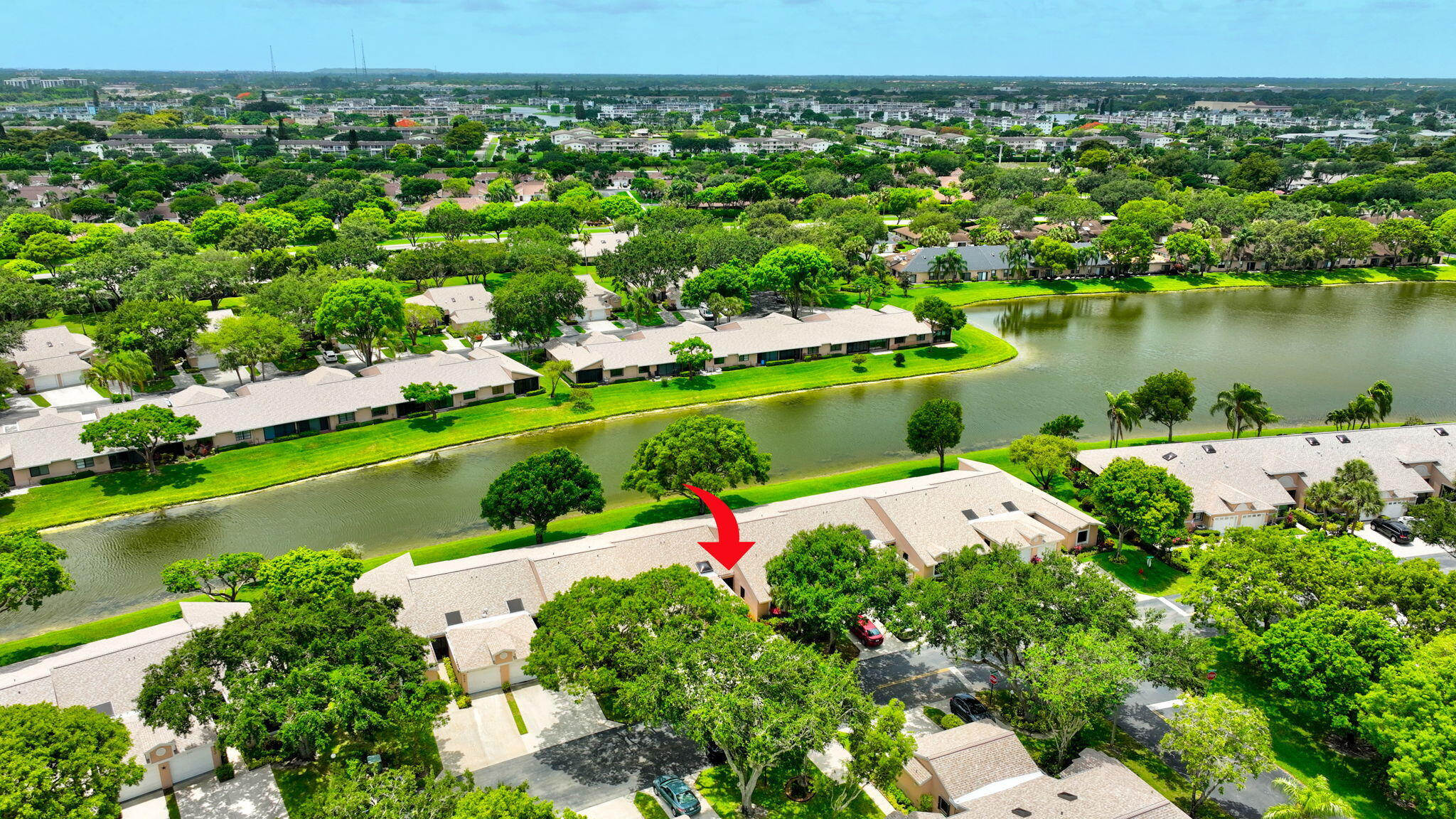 WHISPER WALK SEC E CONDO - Residential