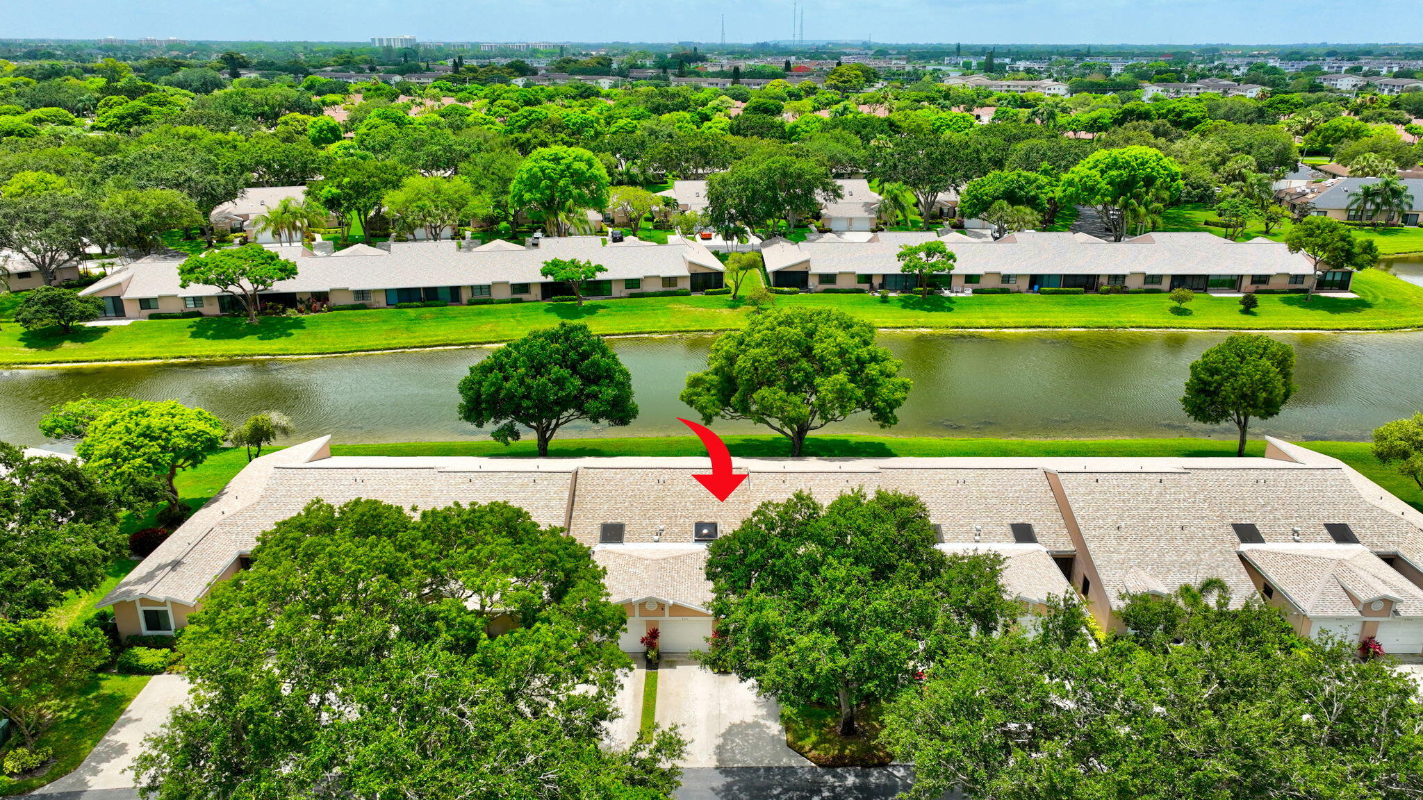 WHISPER WALK SEC E CONDO - Residential