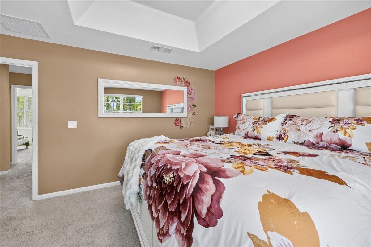 LIBERTY BAY - Residential
