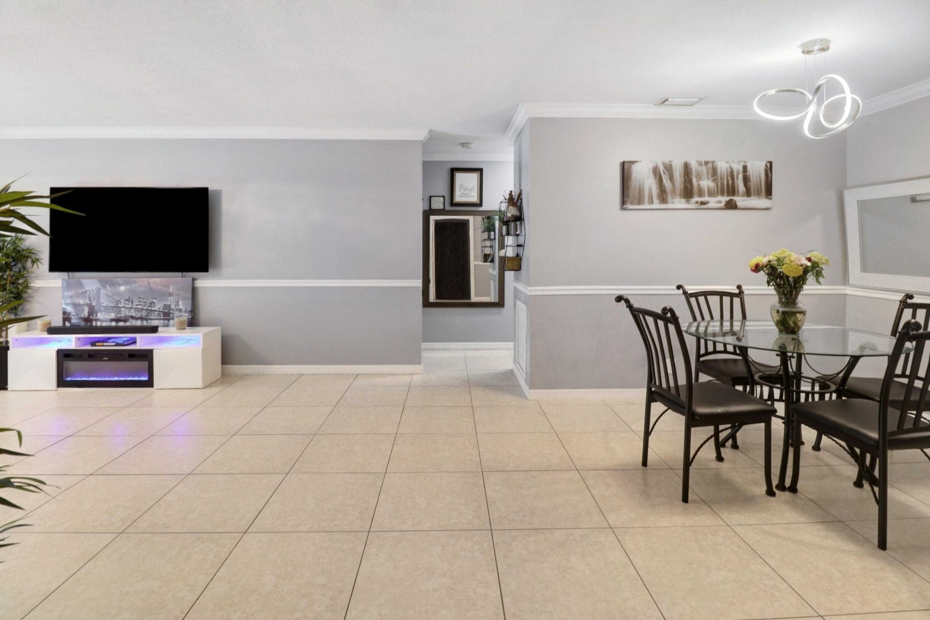 PALMLAND VILLAS I CONDO - Residential