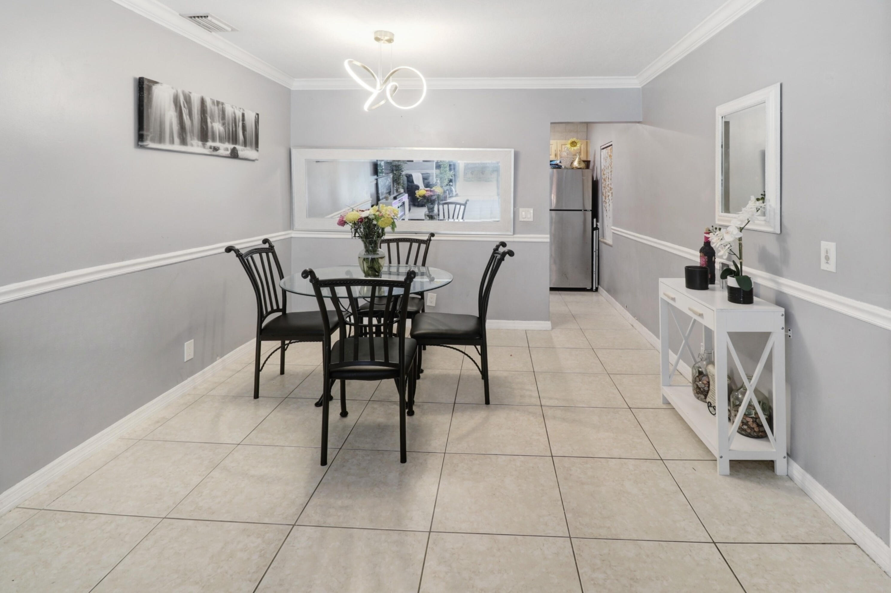 PALMLAND VILLAS I CONDO - Residential