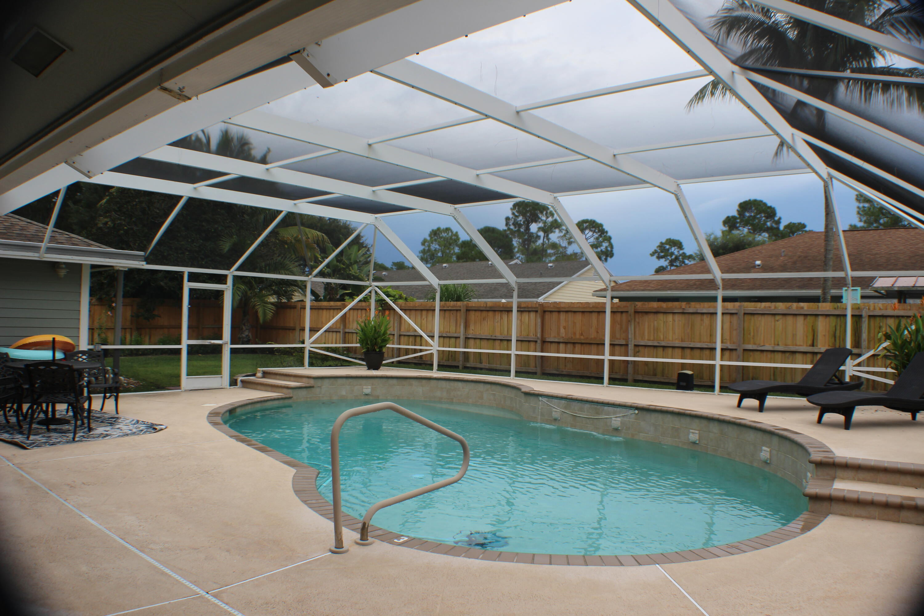 SUGAR POND MANOR OF WELLINGTON - Residential Lease
