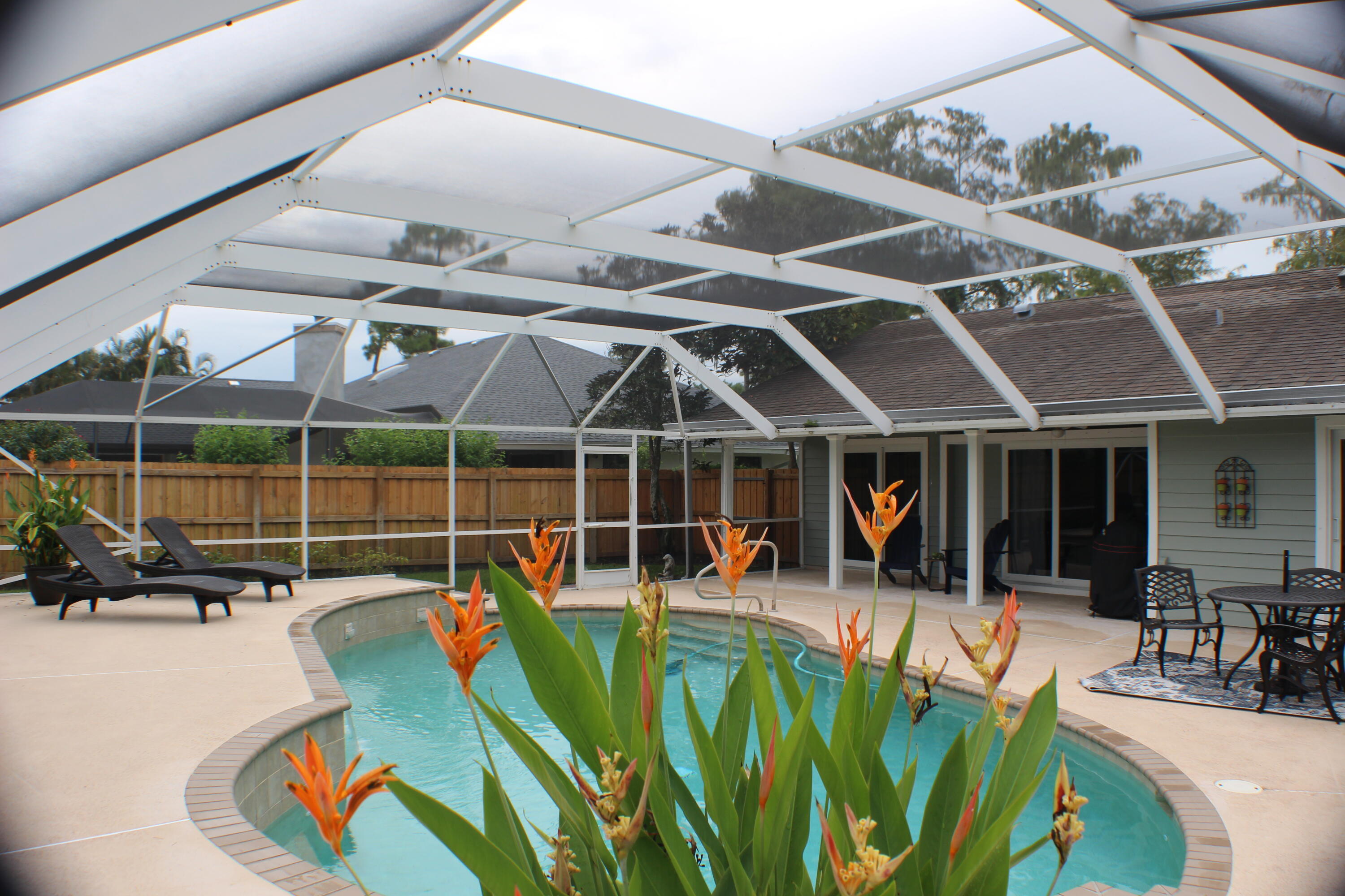 SUGAR POND MANOR OF WELLINGTON - Residential Lease