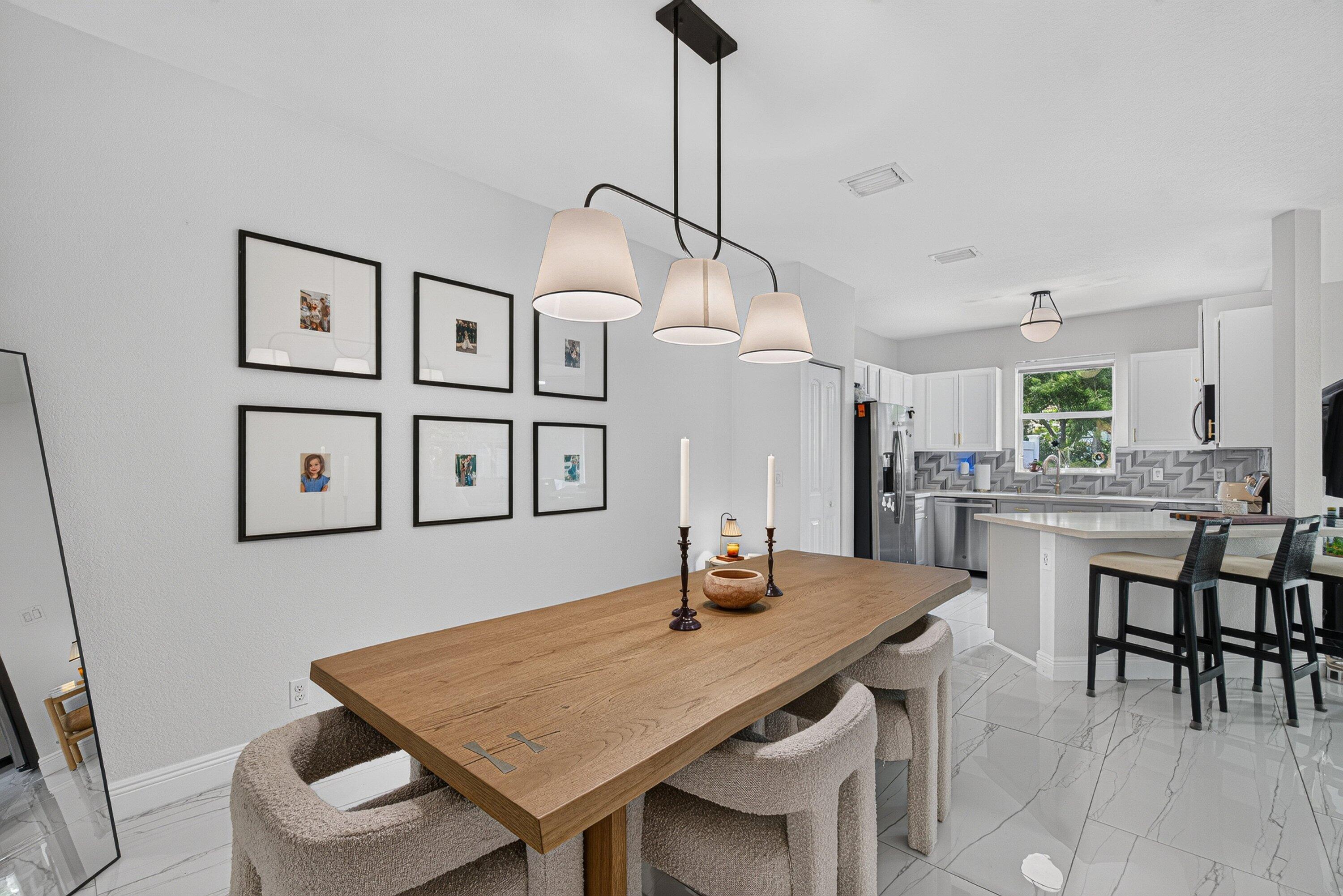 AZURA TOWNHOUSES - Residential