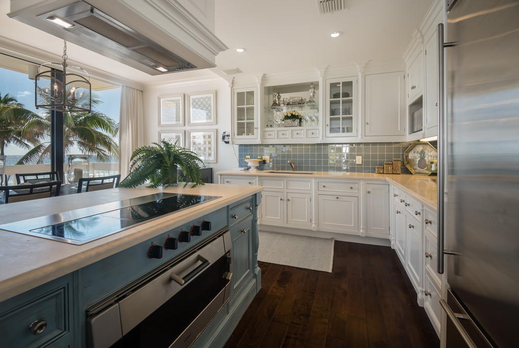 THREE THIRTY OCEAN CONDO - Residential