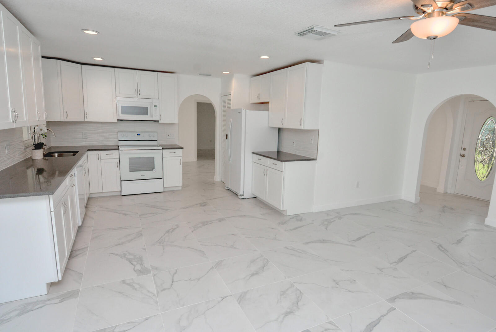 PORT ST LUCIE SECTION 3 - Residential Lease