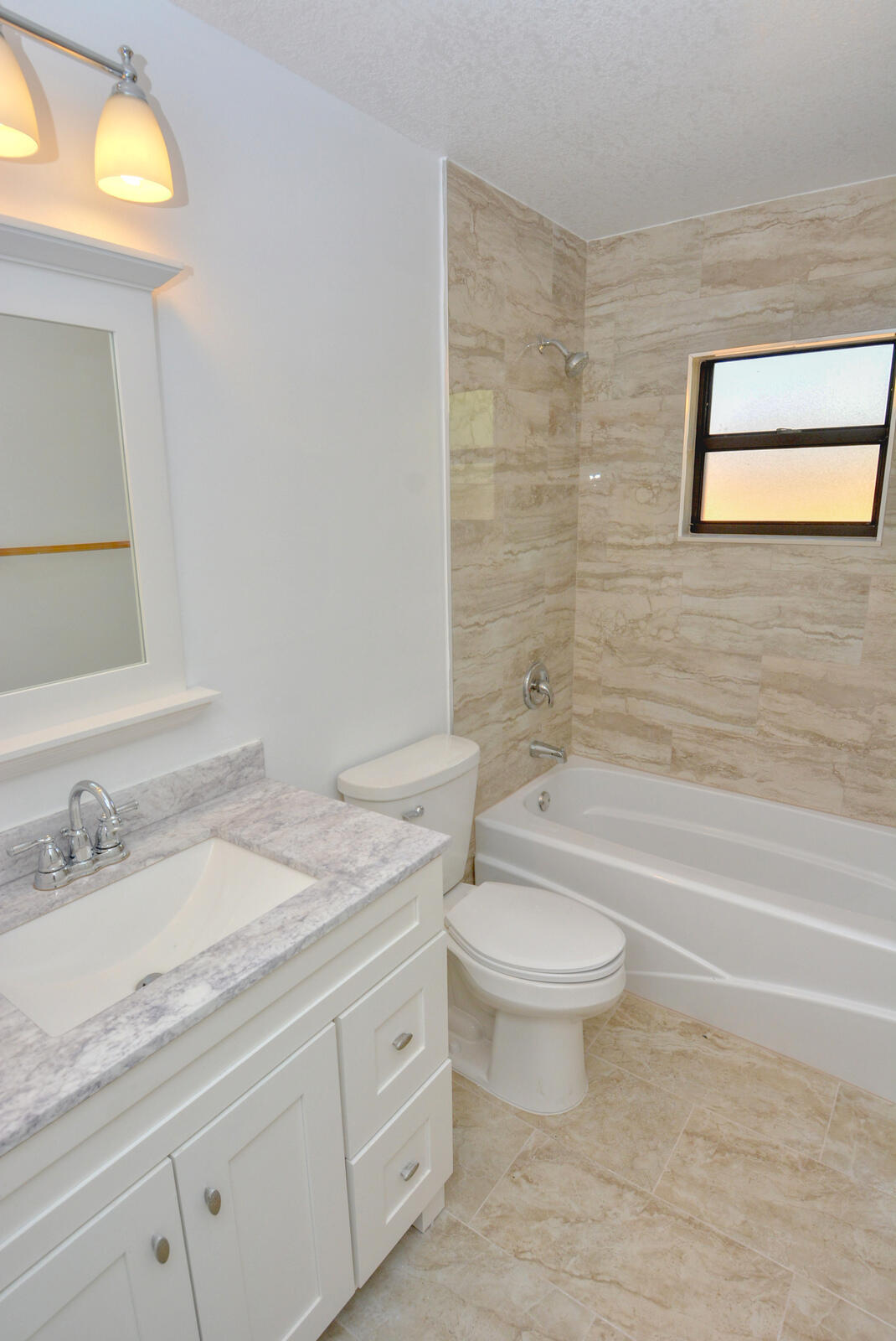 PORT ST LUCIE SECTION 3 - Residential Lease
