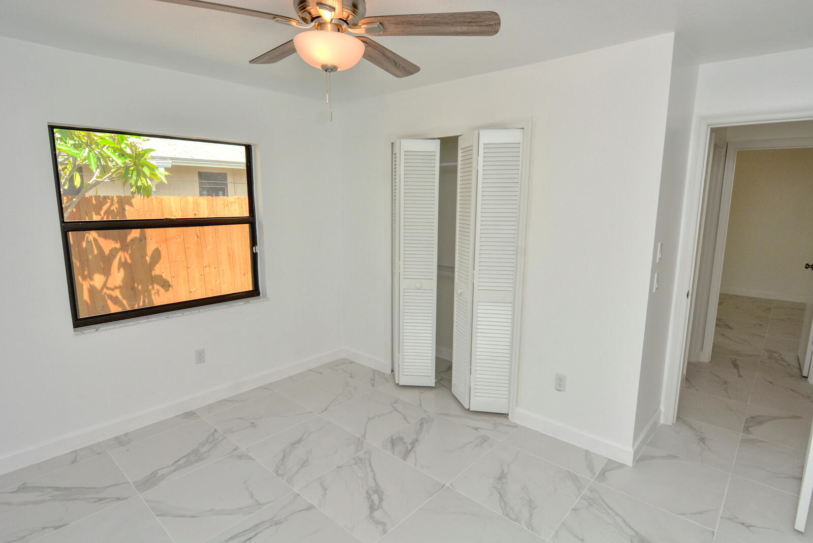 PORT ST LUCIE SECTION 3 - Residential Lease