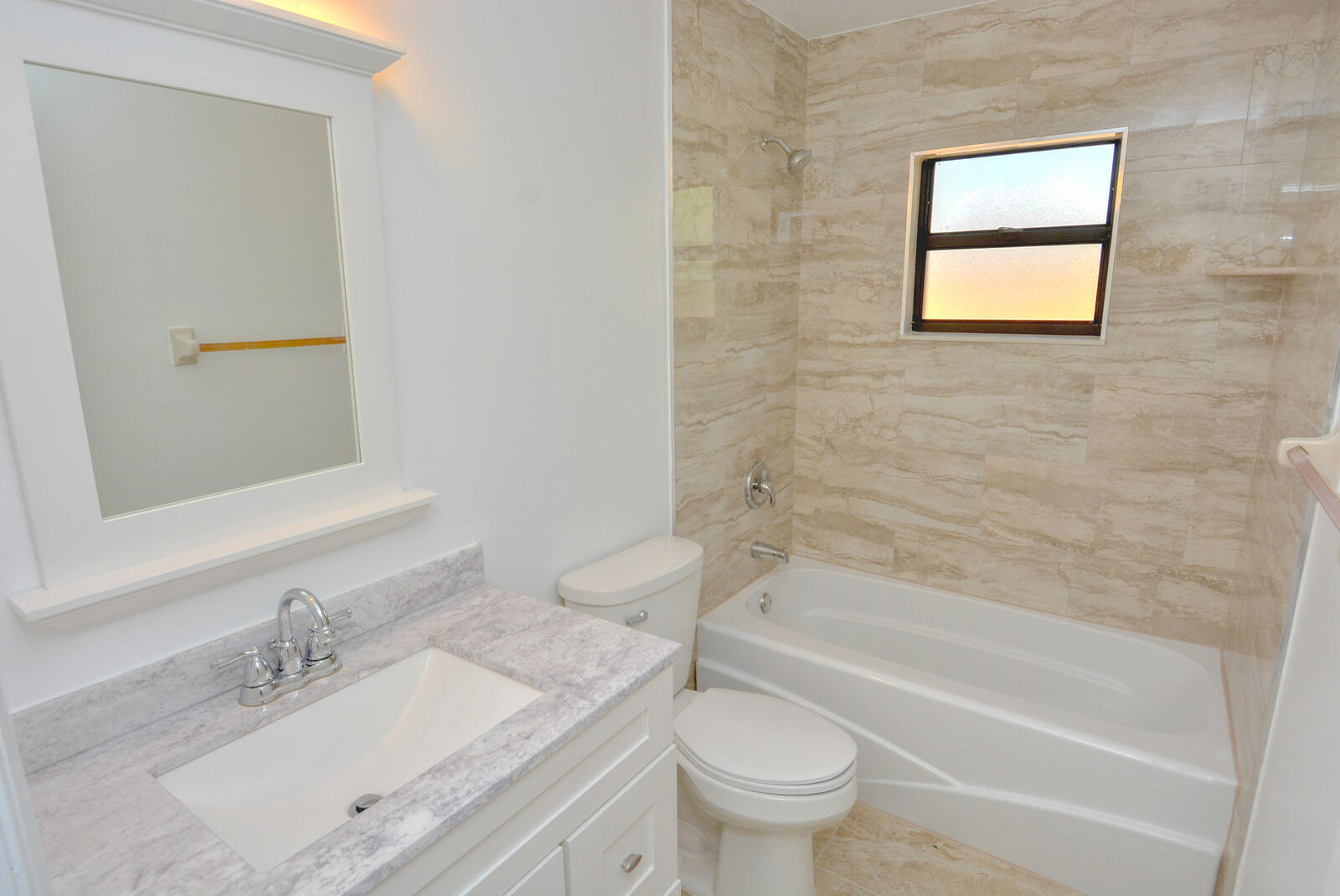 PORT ST LUCIE SECTION 3 - Residential Lease