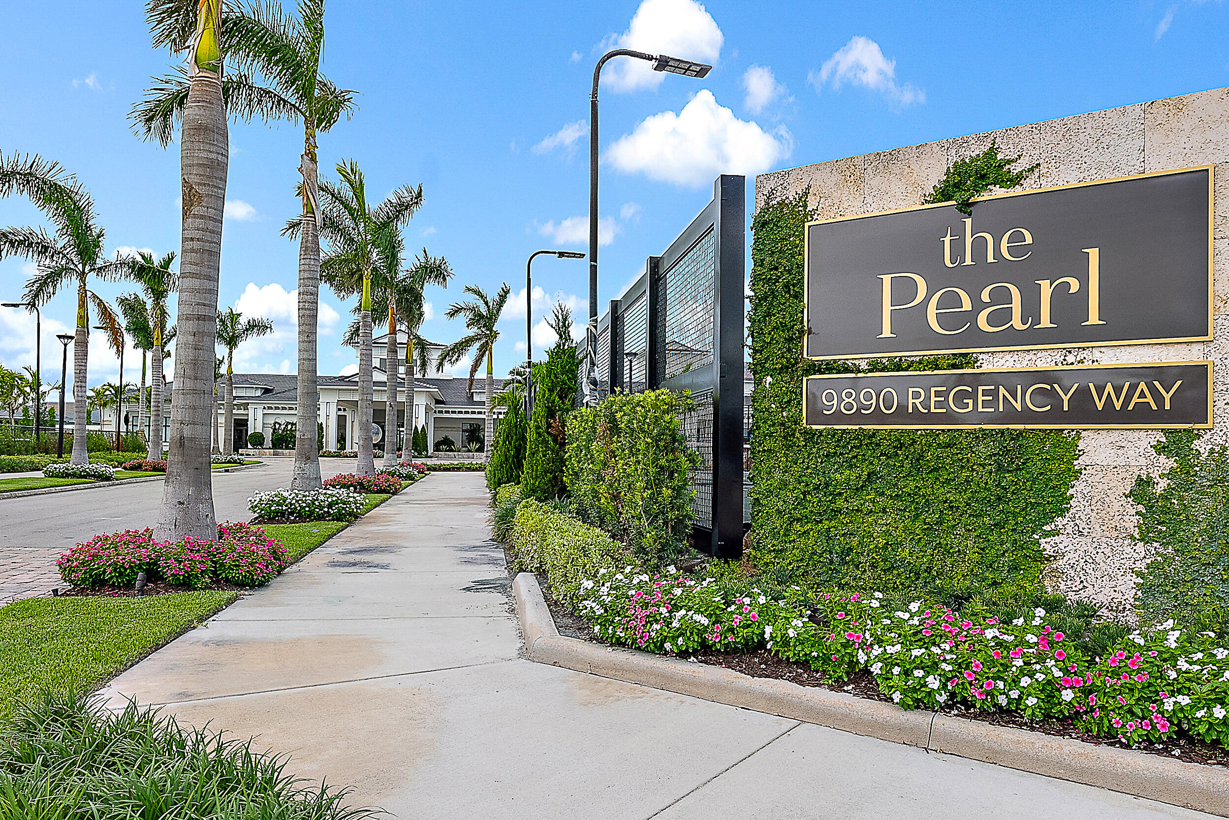 Avenir - Regency - Residential