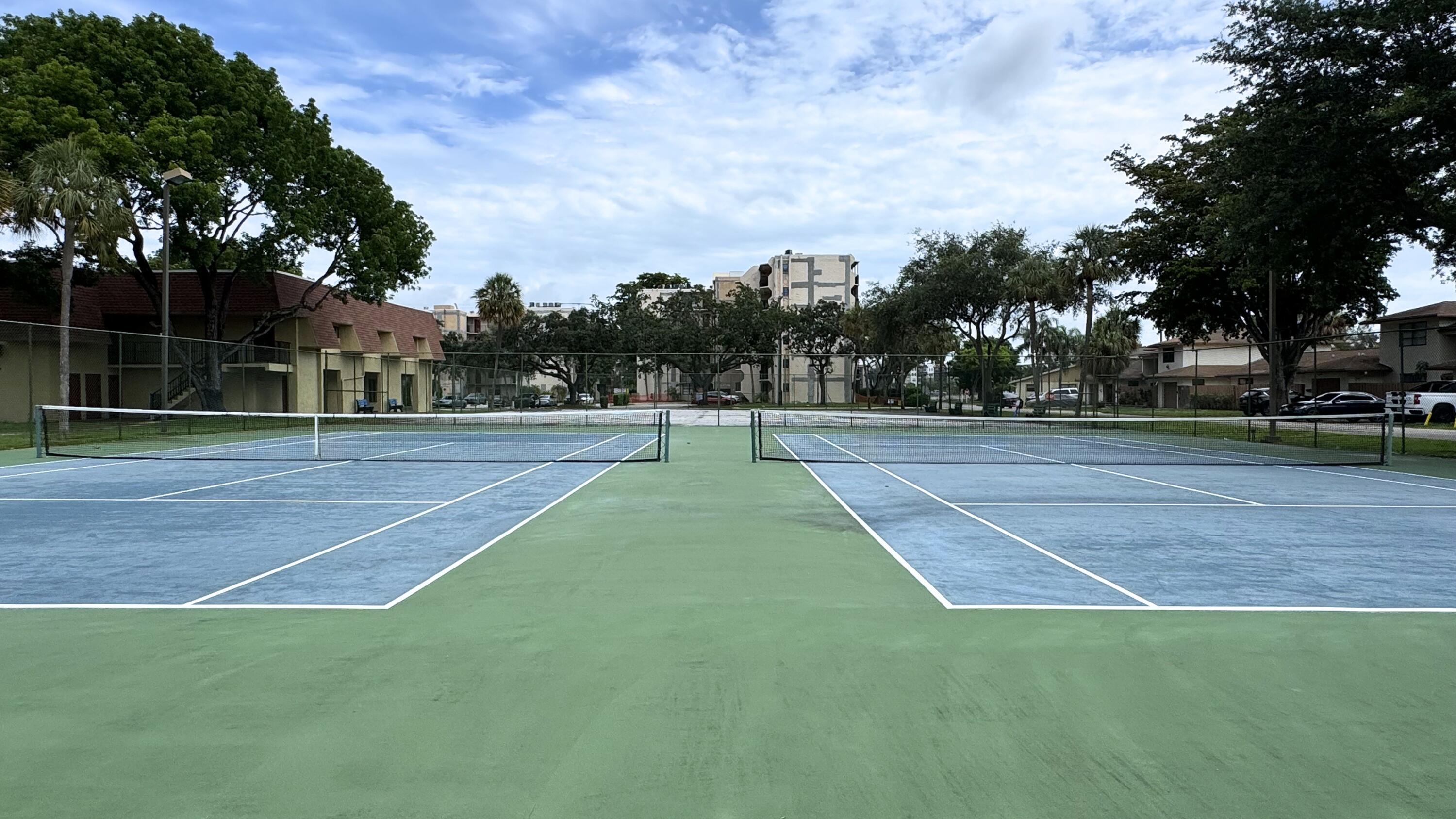 BLUE LAKE APTS CONDO - Residential