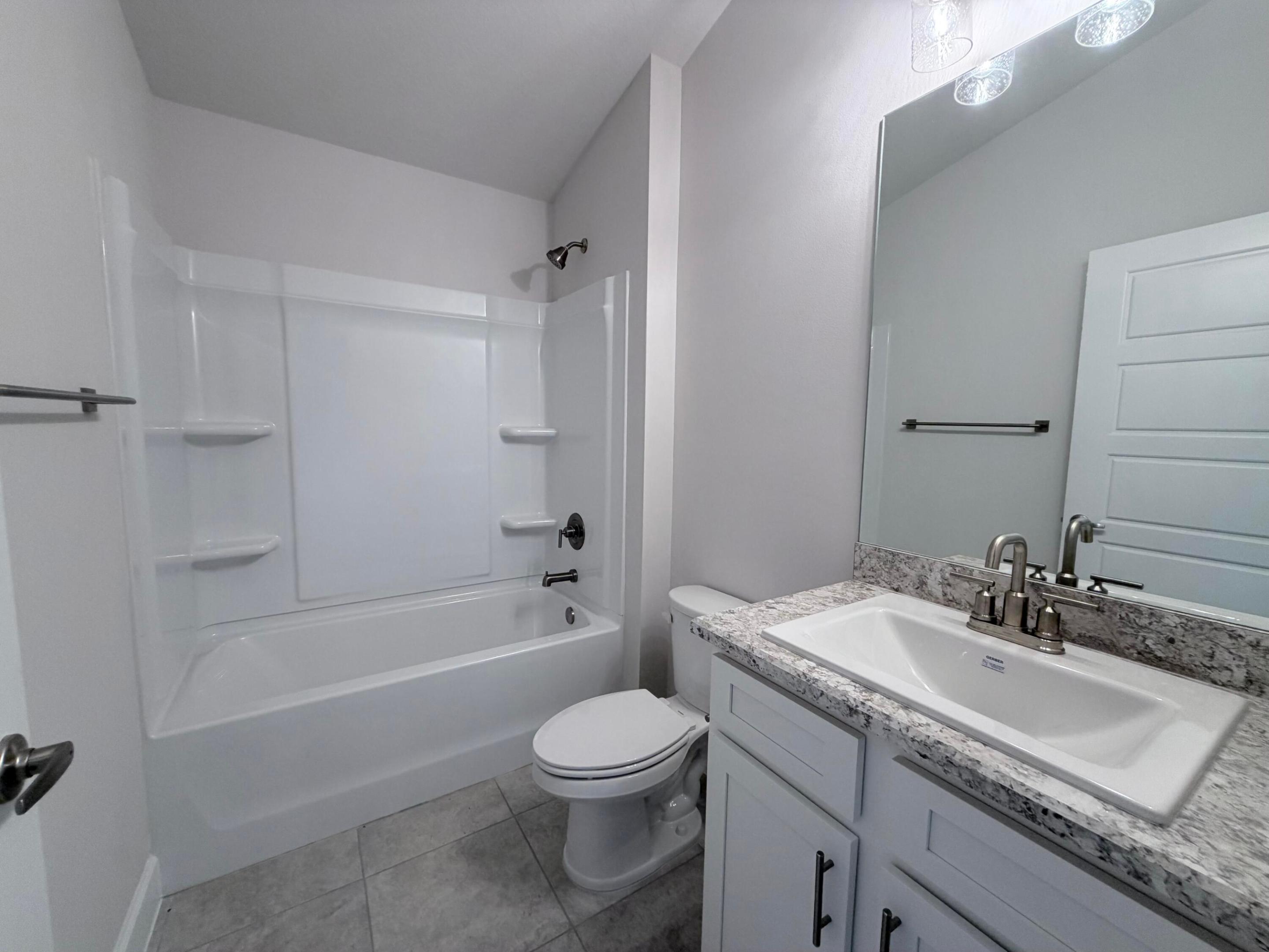WATERSTONE PHASE THREE - Residential