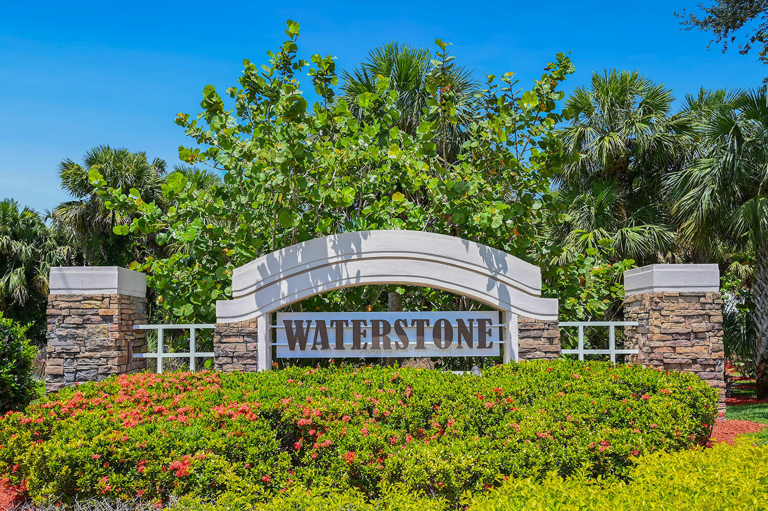 WATERSTONE PHASE THREE - Residential