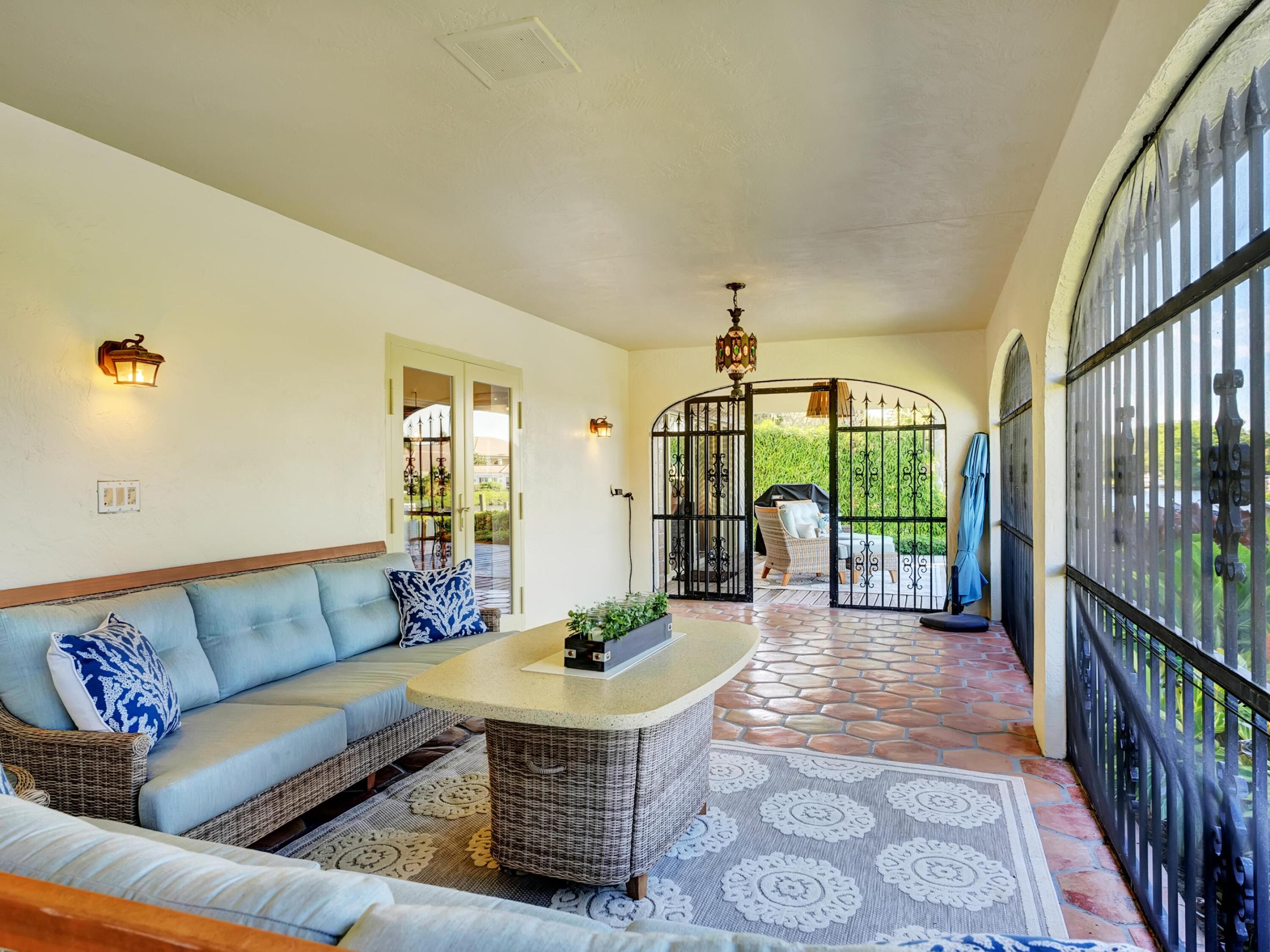JUPITER RIVER ESTATES - Residential