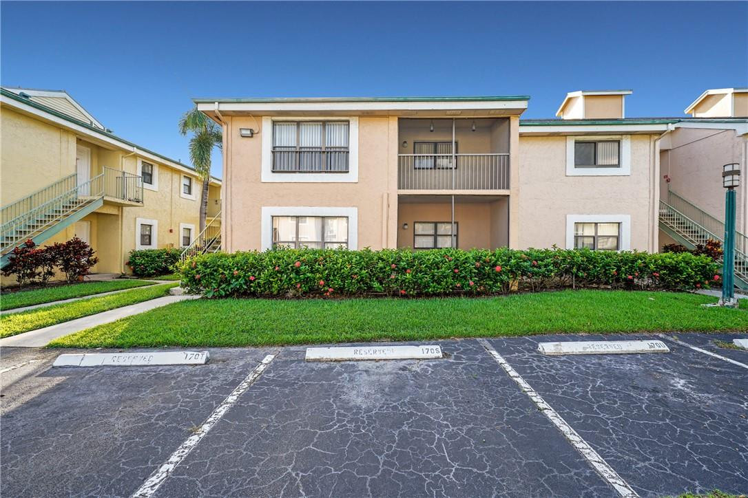 Inviting condo for sale in the Preserve at Avery Lakes community. This 1BD 1BA condo features an open-concept living space, vaulted ceiling, upgraded kitchen with dark, modern cabinets & a suite of stainless steel kitchen appliances. Full size washer and dryer conveniently inside the unit. Located in the heart of Sunrise, Florida with major shops, plazas and restaurants all nearby. Just a short distance away, enjoy the popular Sawgrass Mills Mall, Walmart, Aldi, Publix, etc. Vacant & move-in ready. *Investor-friendly community!* Equal Housing Opportunity.