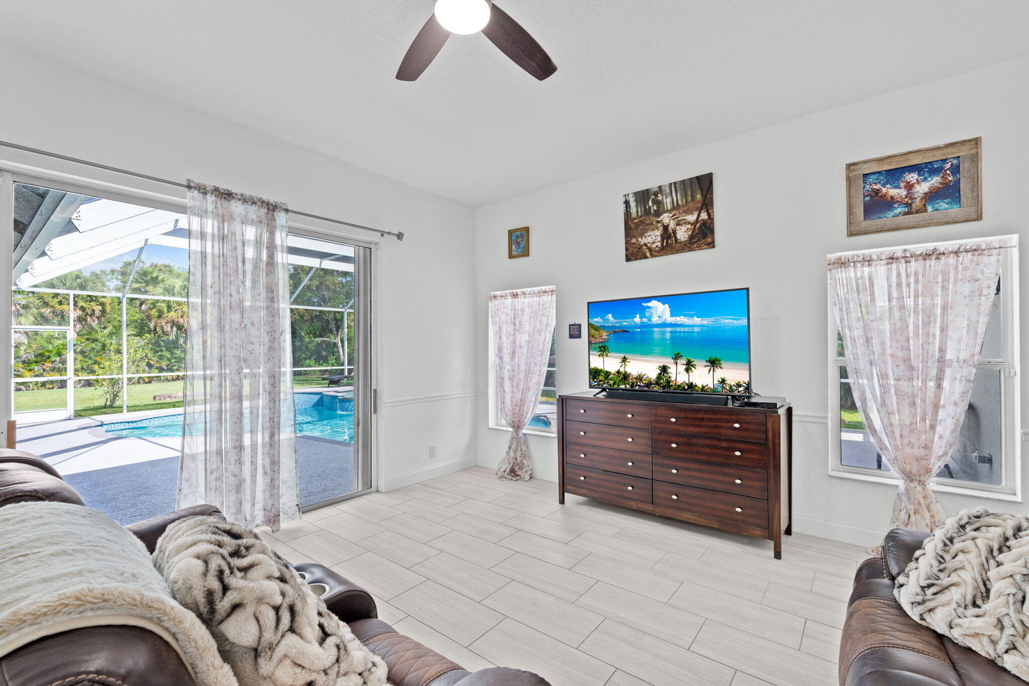 The Acreage - Residential