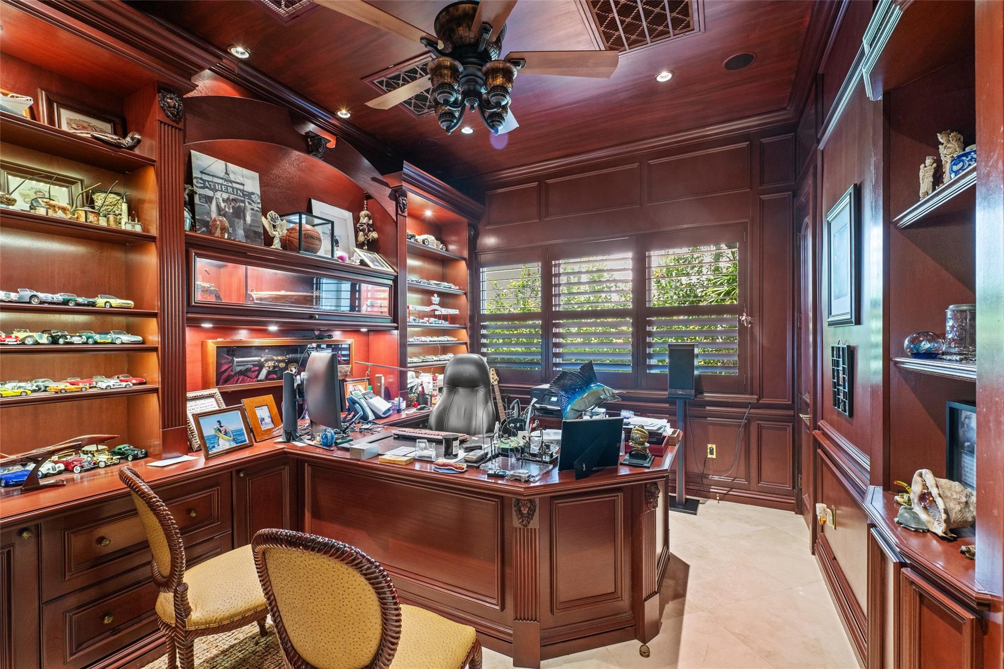 LAS OLAS ISLES - Residential