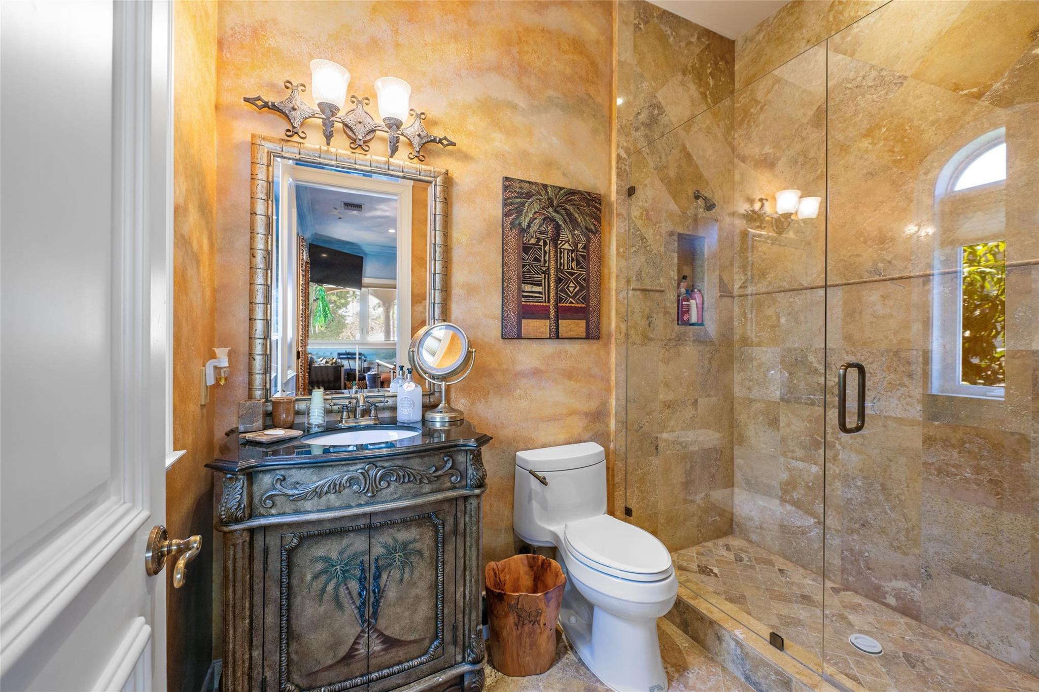 LAS OLAS ISLES - Residential