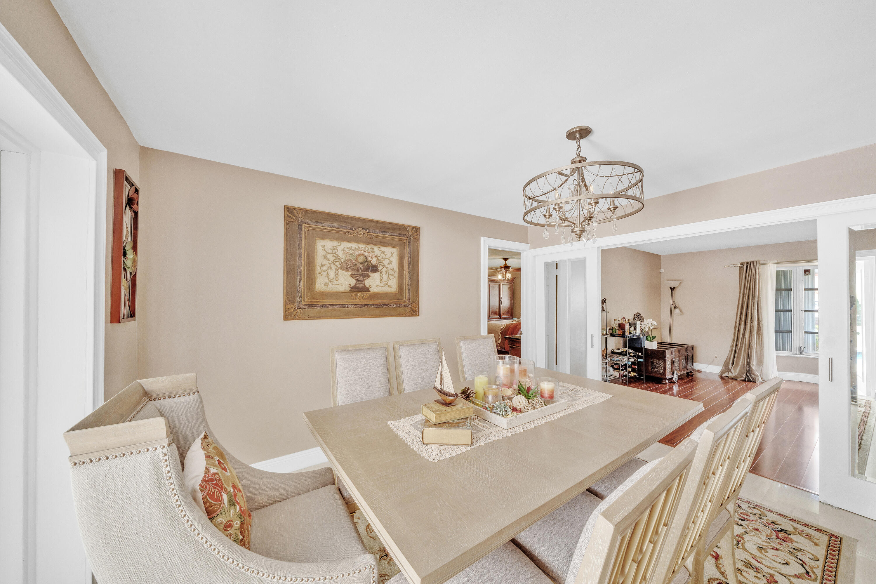CORAL SPRINGS LAKES - Residential