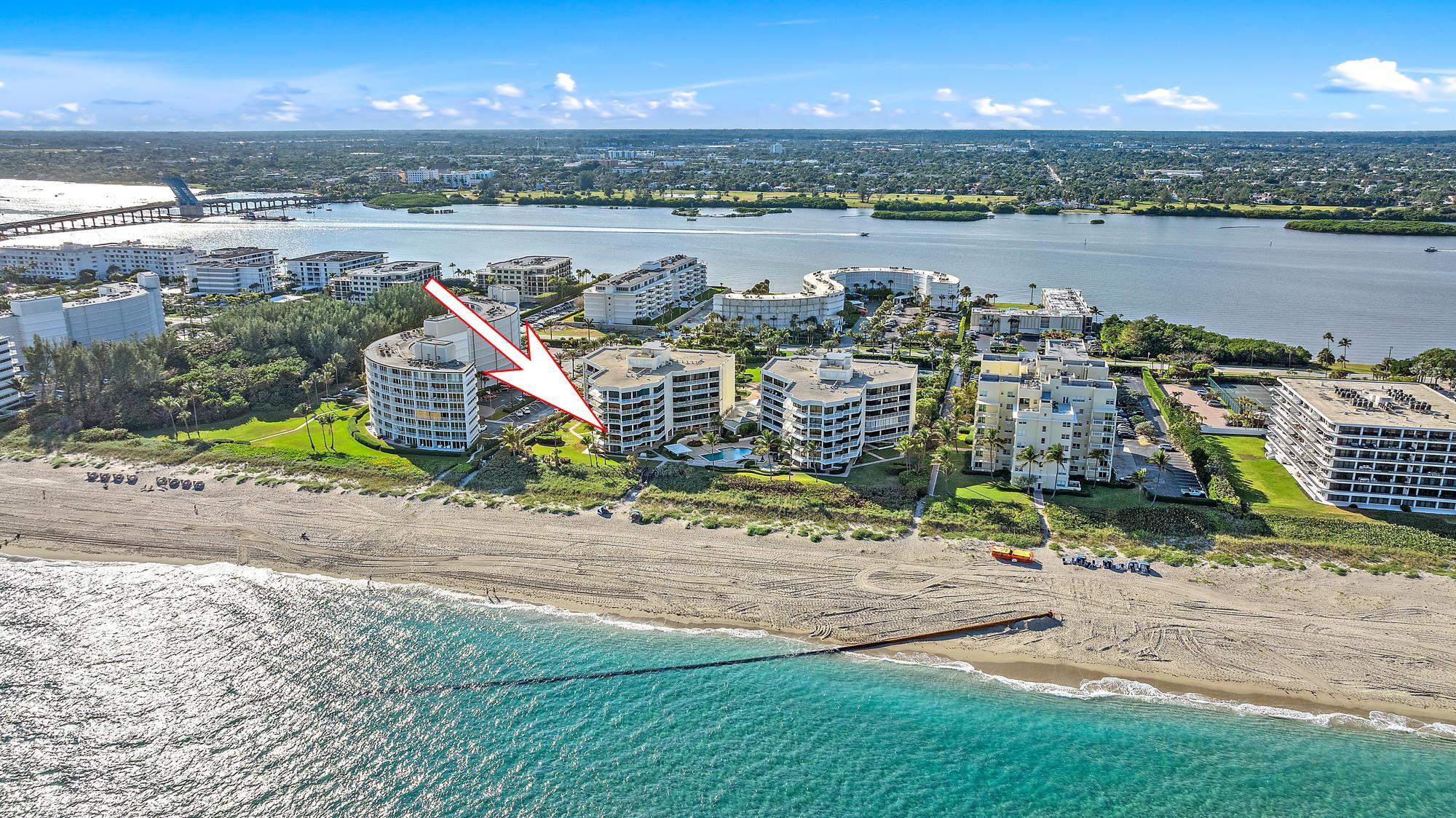 TWENTY SEVEN SEVENTY SOUTH OCEAN BLVD - Residential