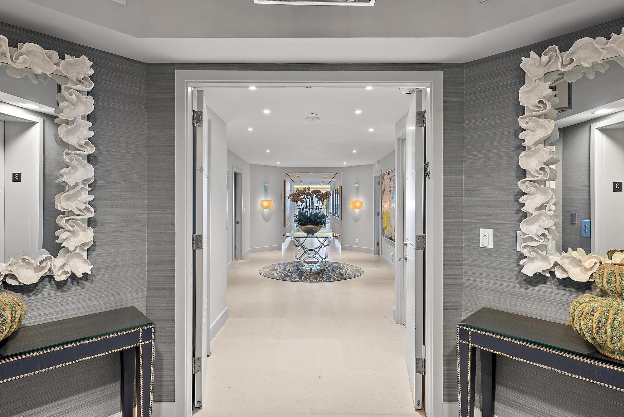 TWENTY SEVEN SEVENTY SOUTH OCEAN BLVD - Residential