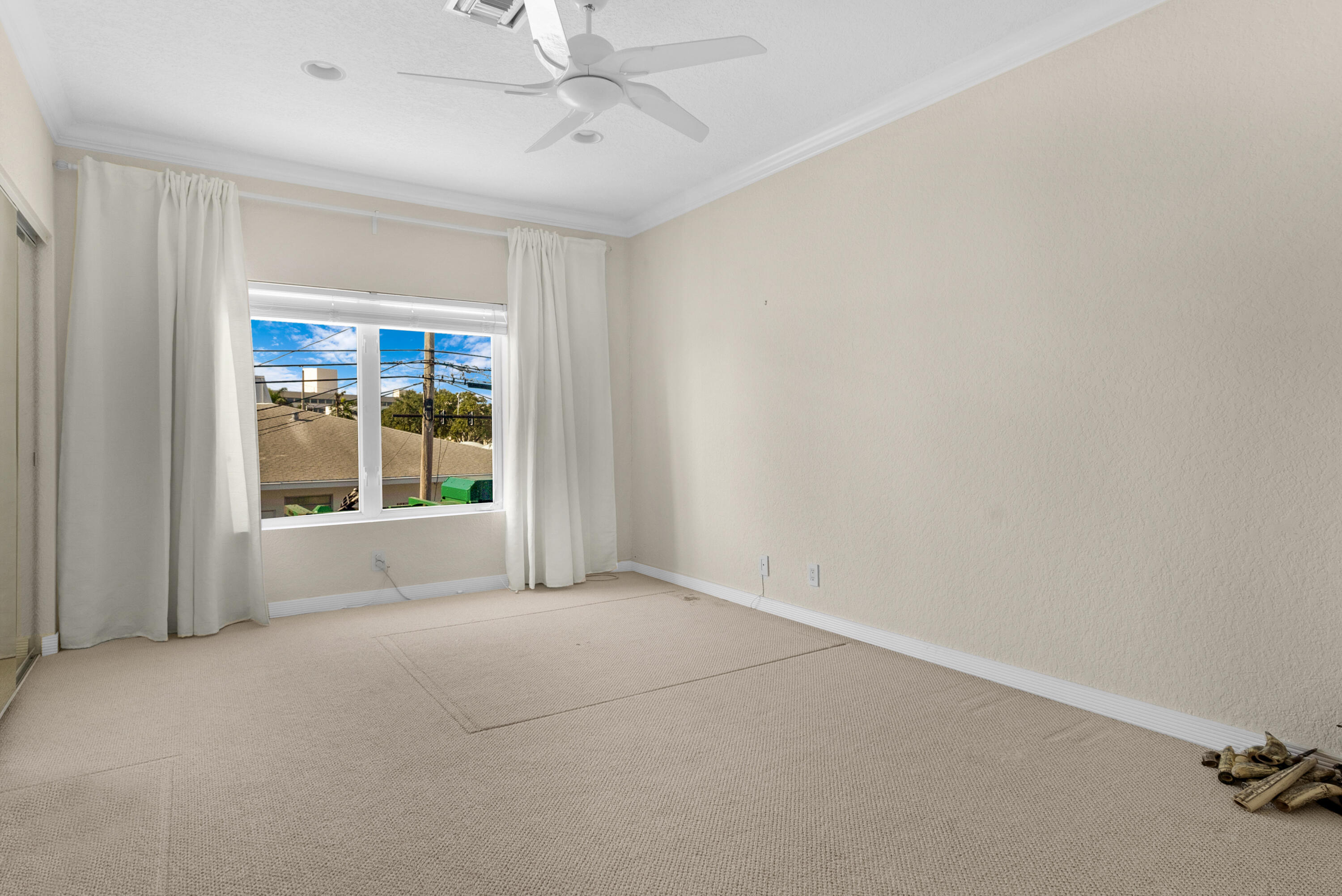 CORAL RIDGE LANDINGS CONDO - Residential