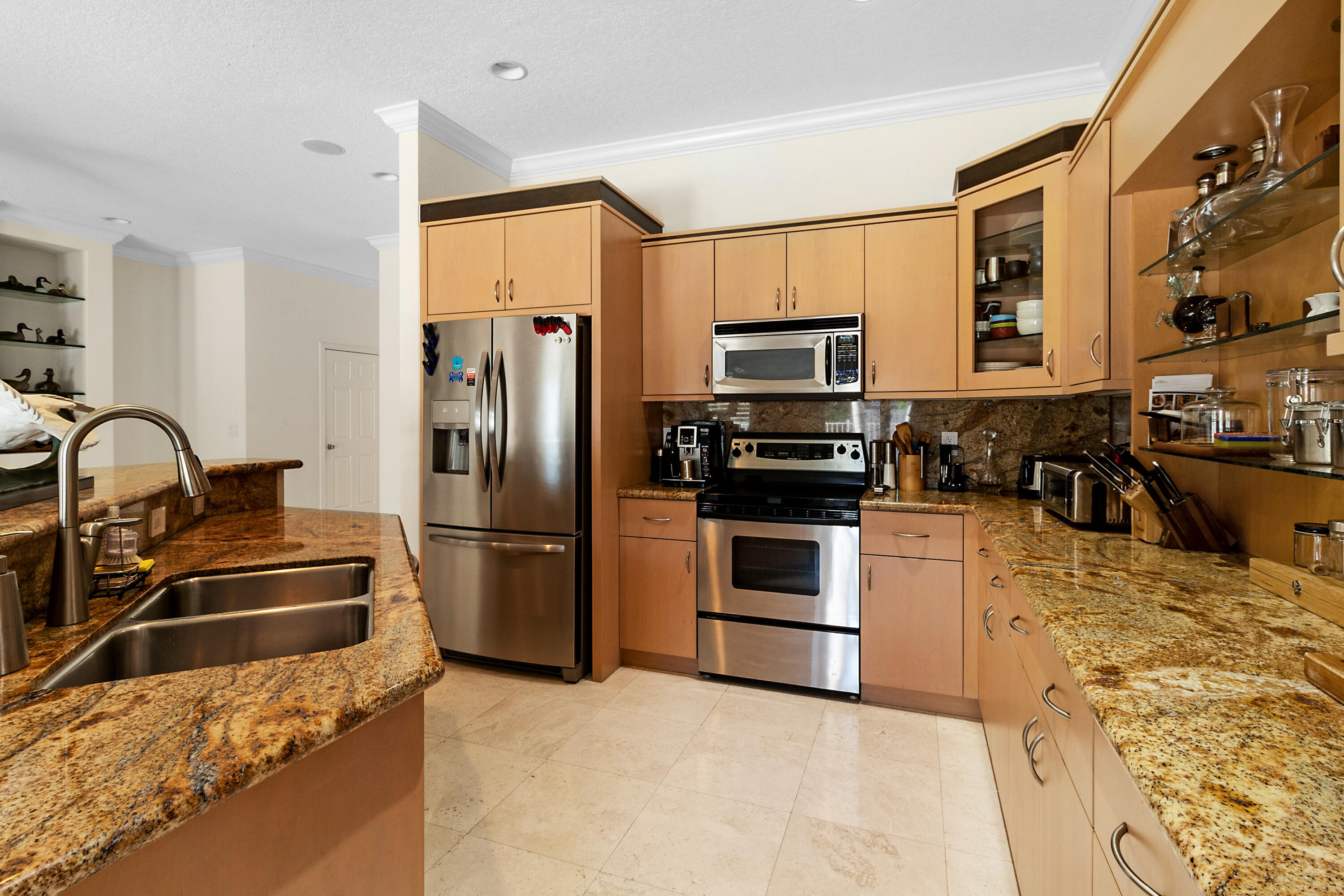 CORAL RIDGE LANDINGS CONDO - Residential