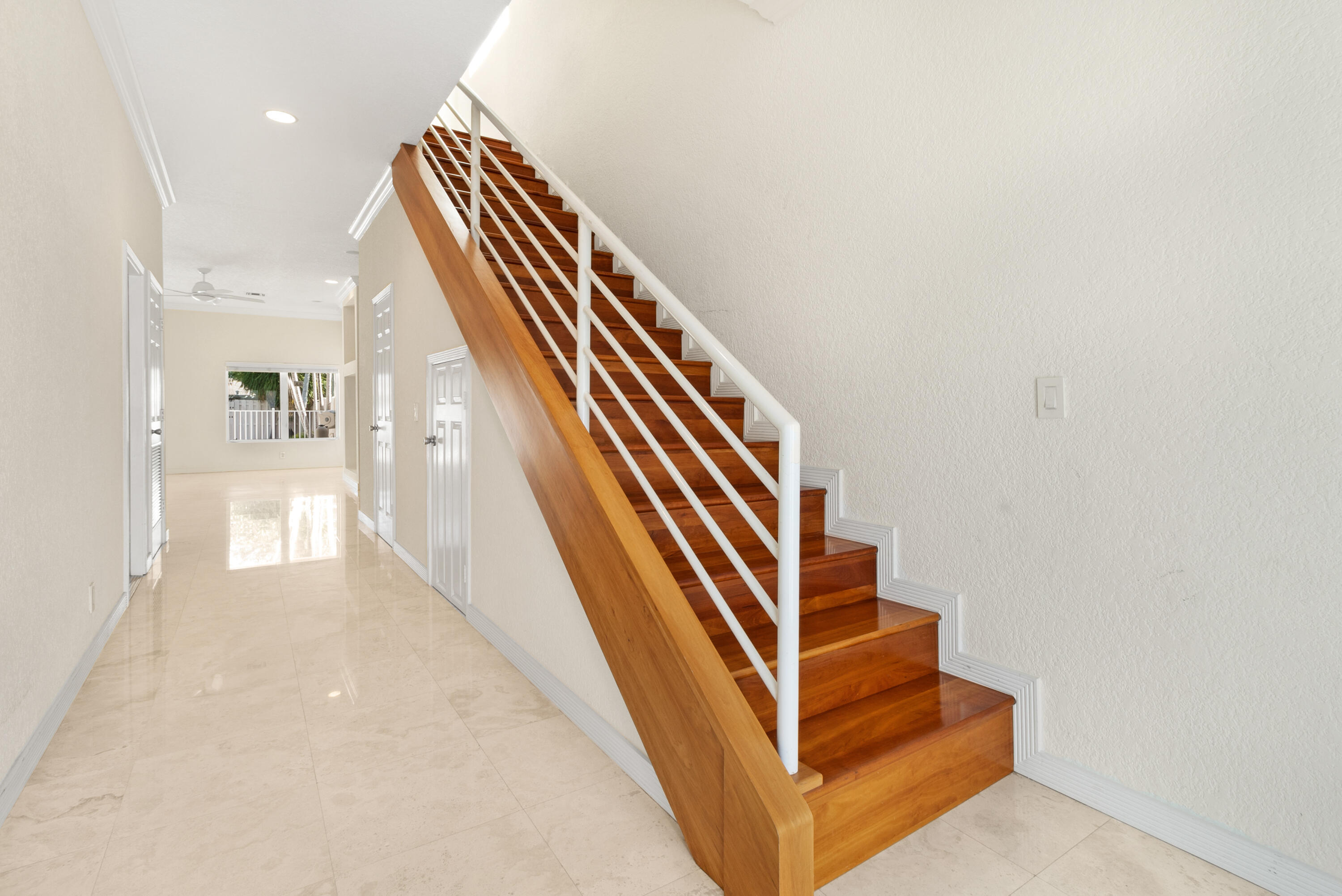 CORAL RIDGE LANDINGS CONDO - Residential