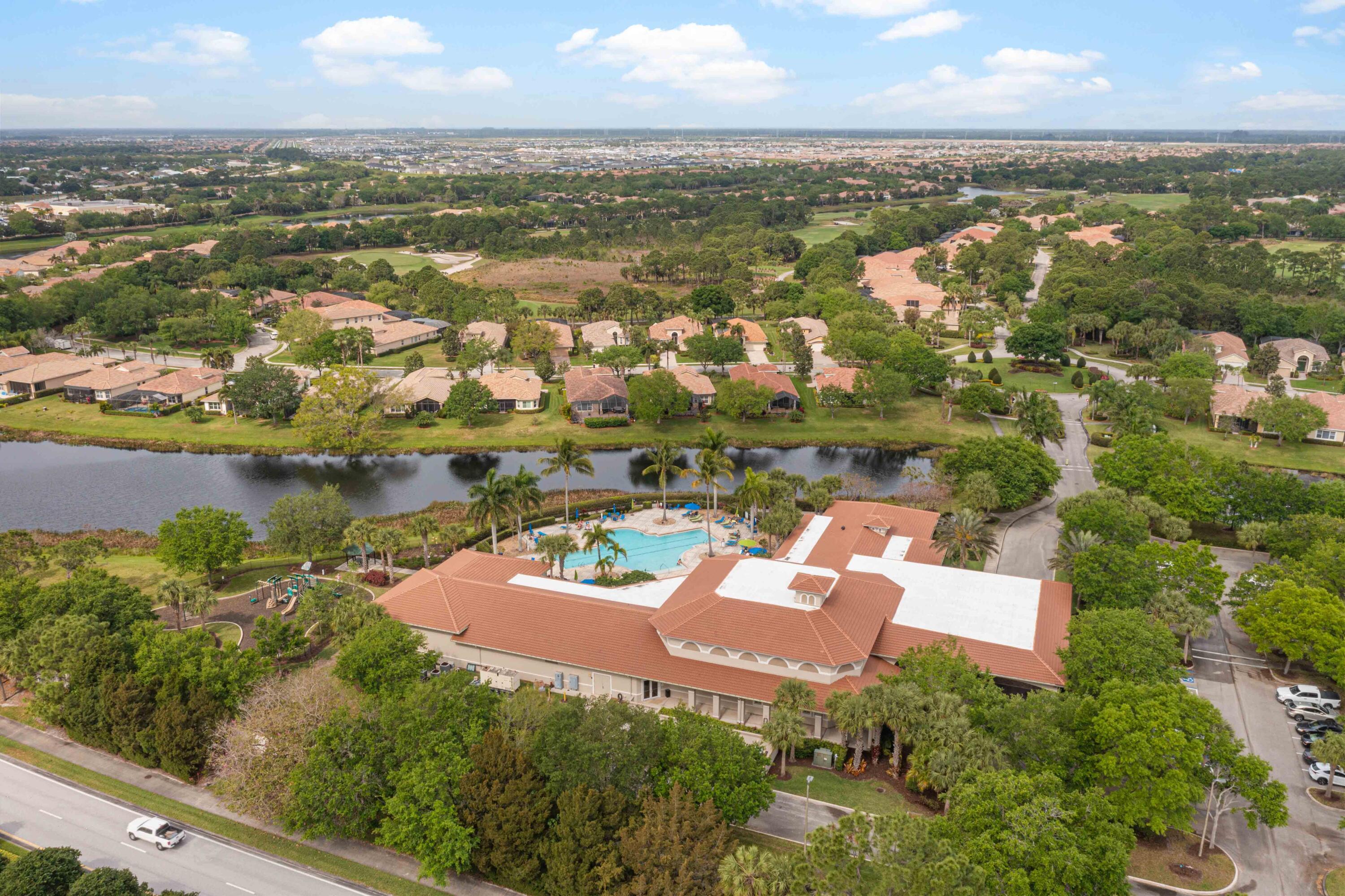 CYPRESS POINT - Residential