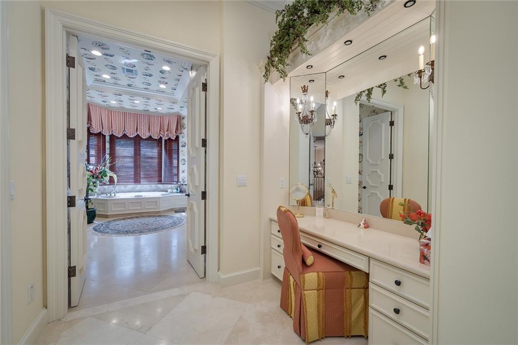Laguna Isle 40-1 B - Residential