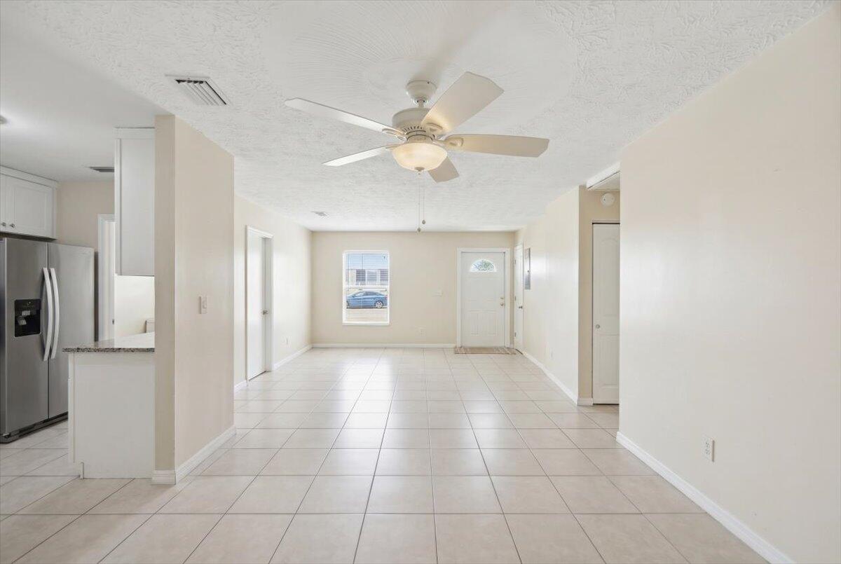 PORT ST LUCIE SECTION 3 - Residential
