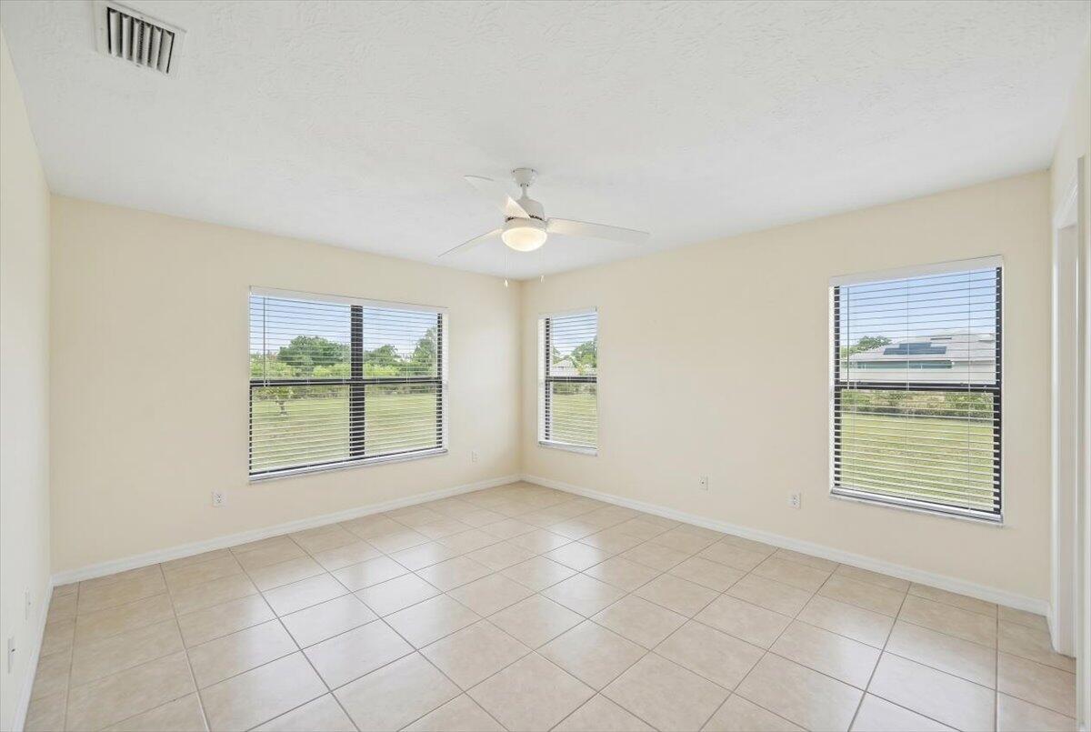 PORT ST LUCIE SECTION 3 - Residential