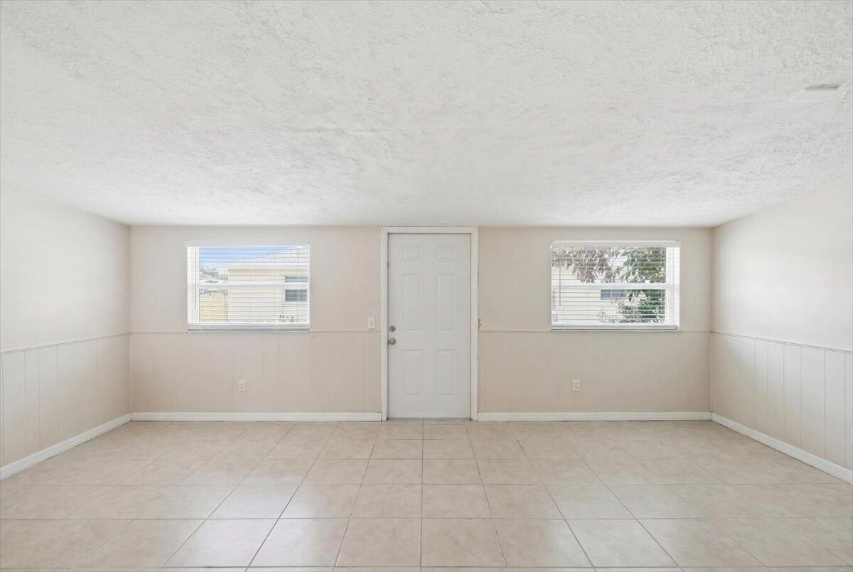 PORT ST LUCIE SECTION 3 - Residential