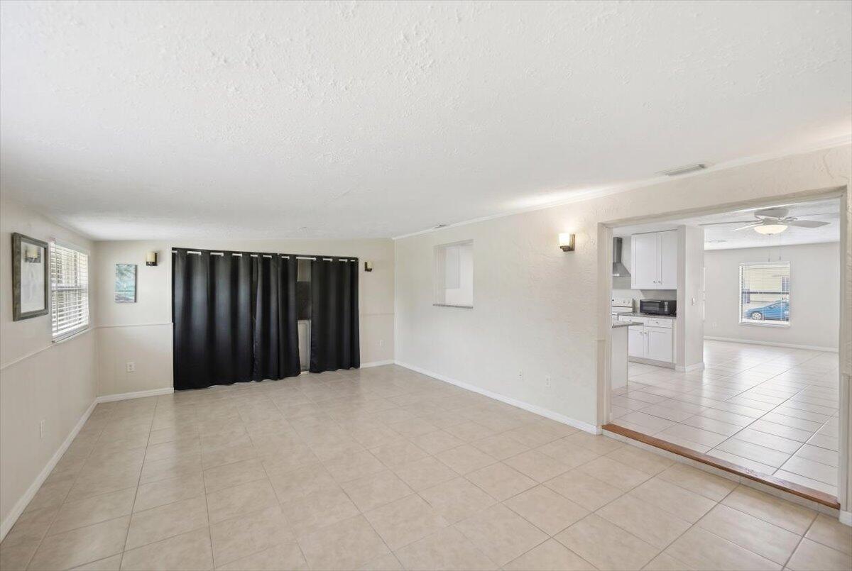 PORT ST LUCIE SECTION 3 - Residential