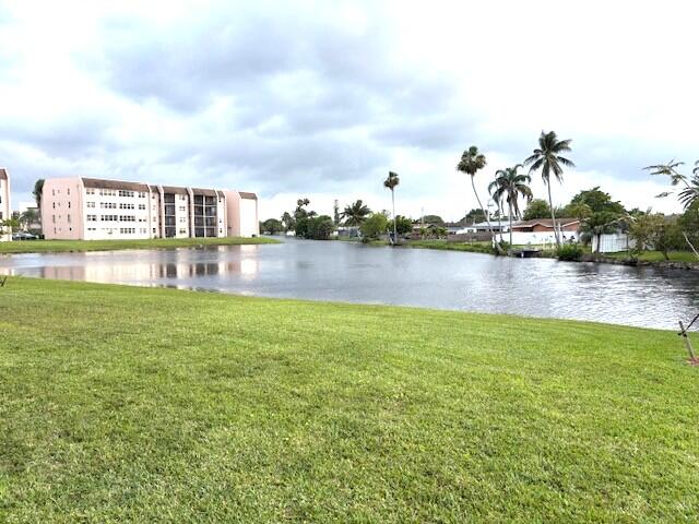 SUNRISE LAKES 215 CONDO - Residential