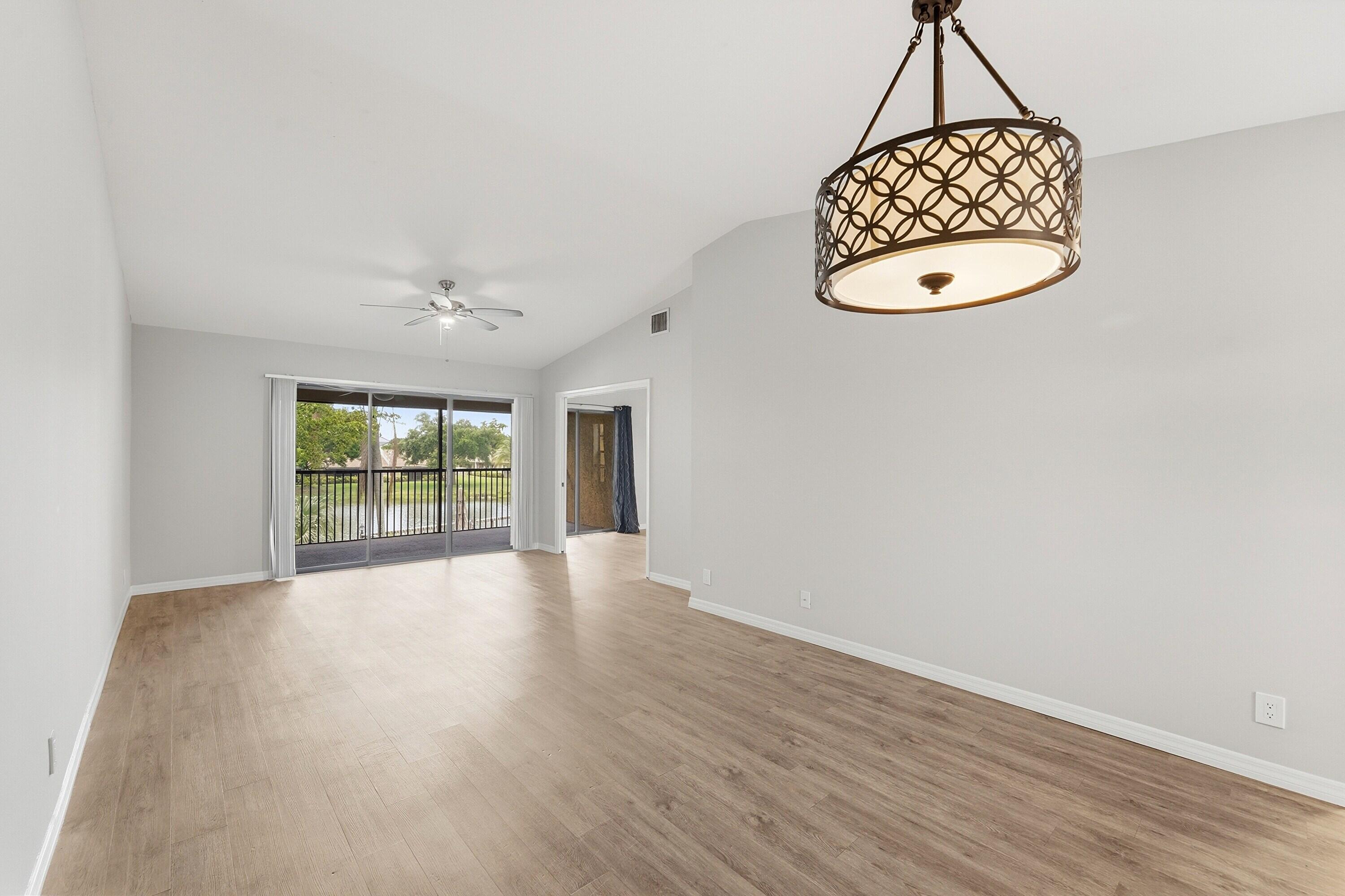 WOODLAKE ISLES NORTH CONDO - Residential