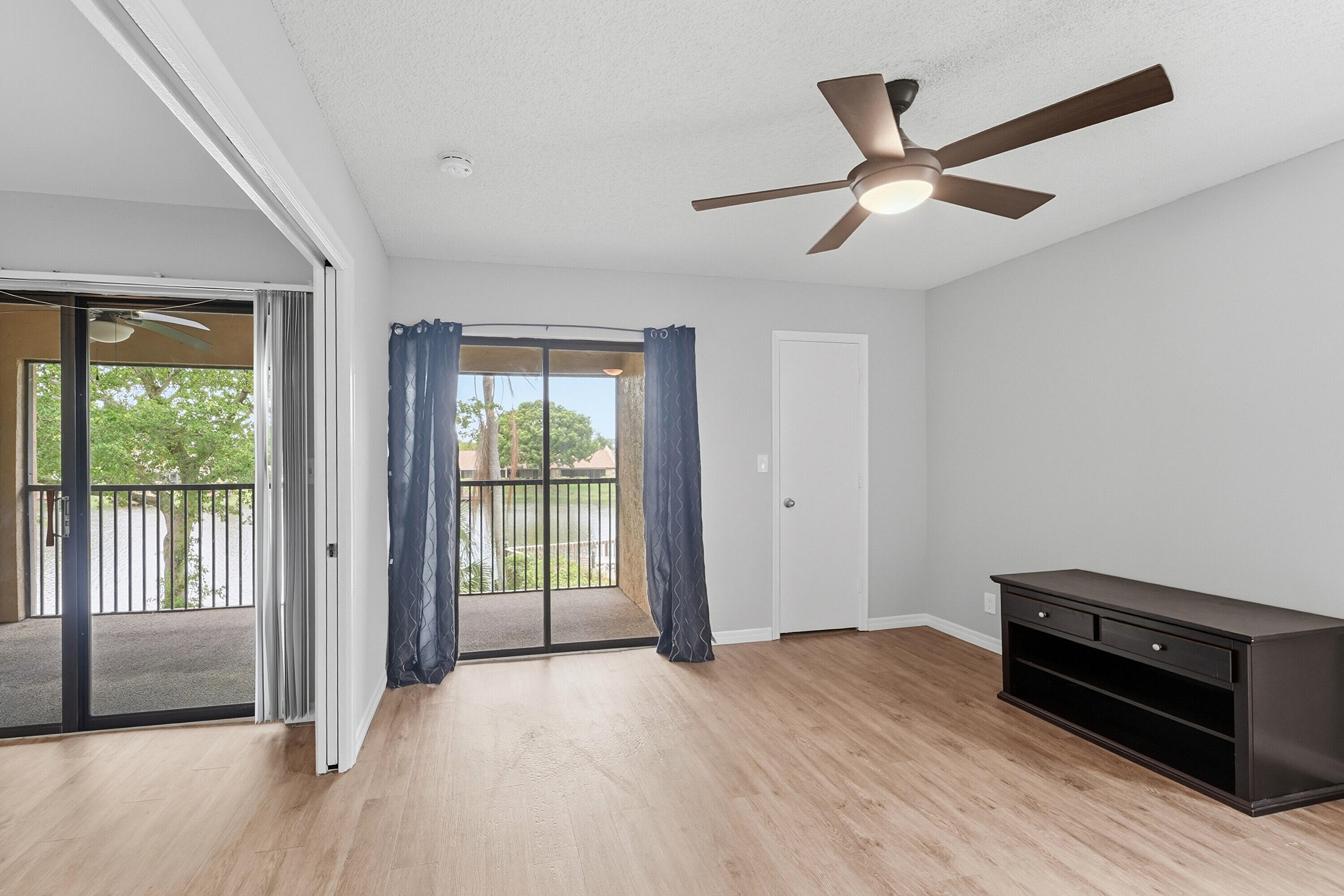 WOODLAKE ISLES NORTH CONDO - Residential