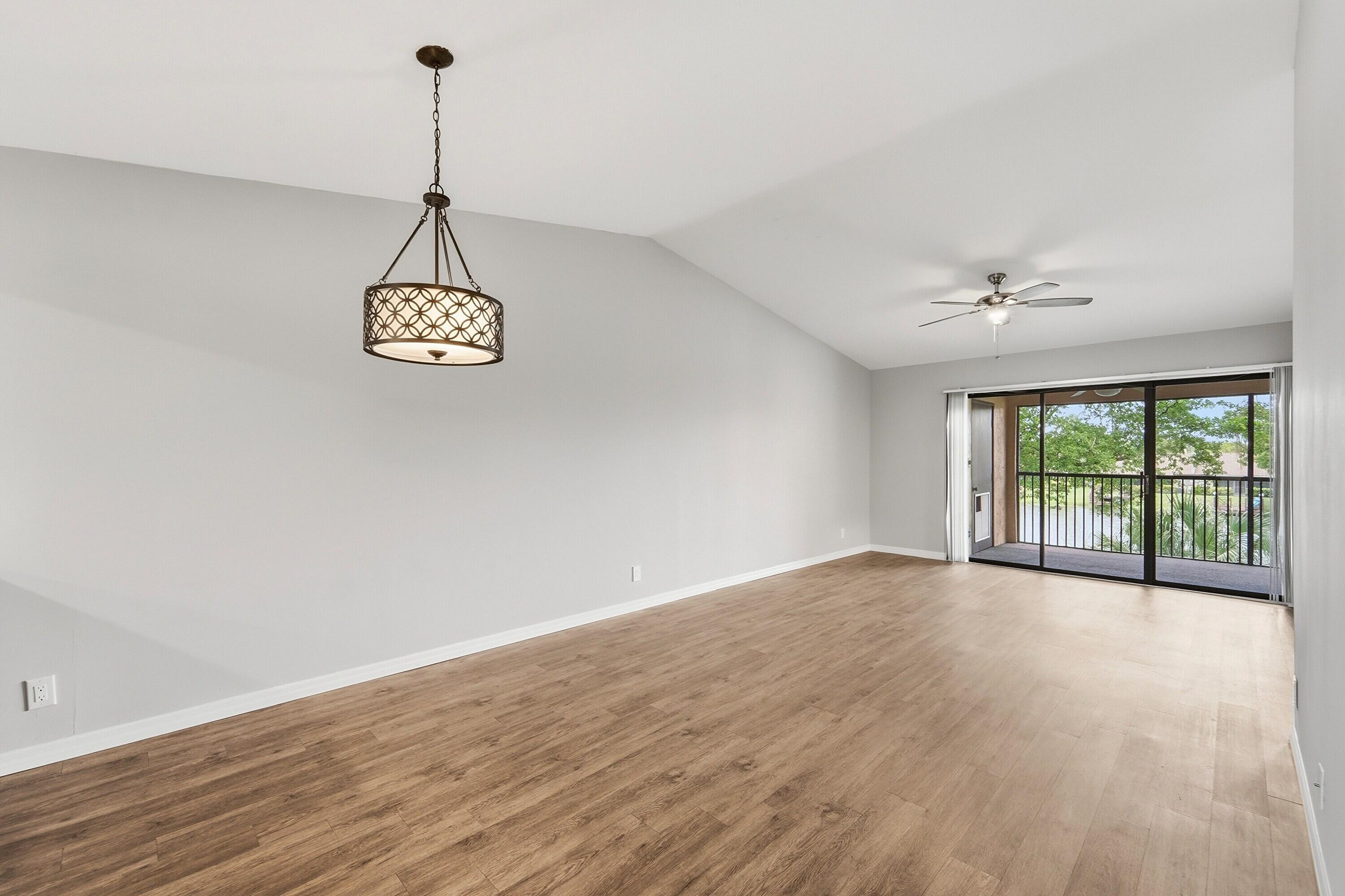 WOODLAKE ISLES NORTH CONDO - Residential