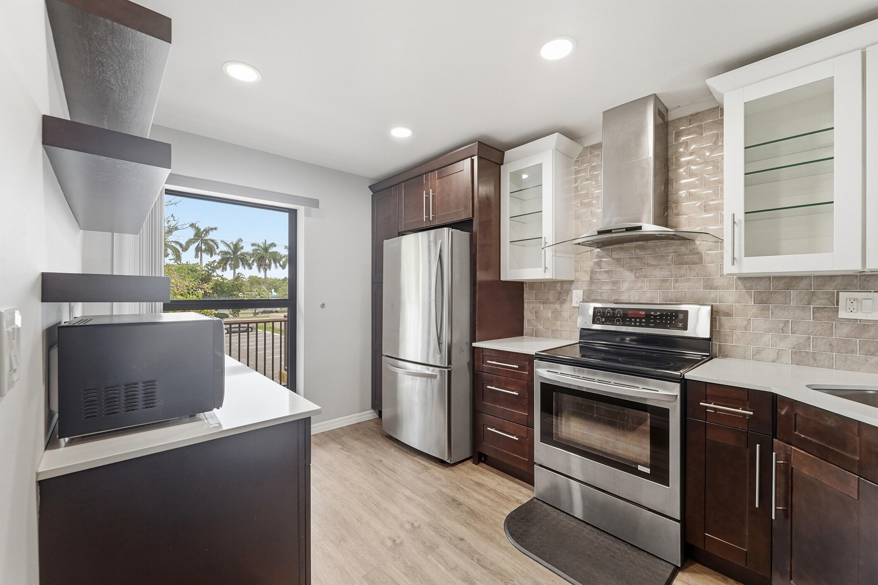 WOODLAKE ISLES NORTH CONDO - Residential