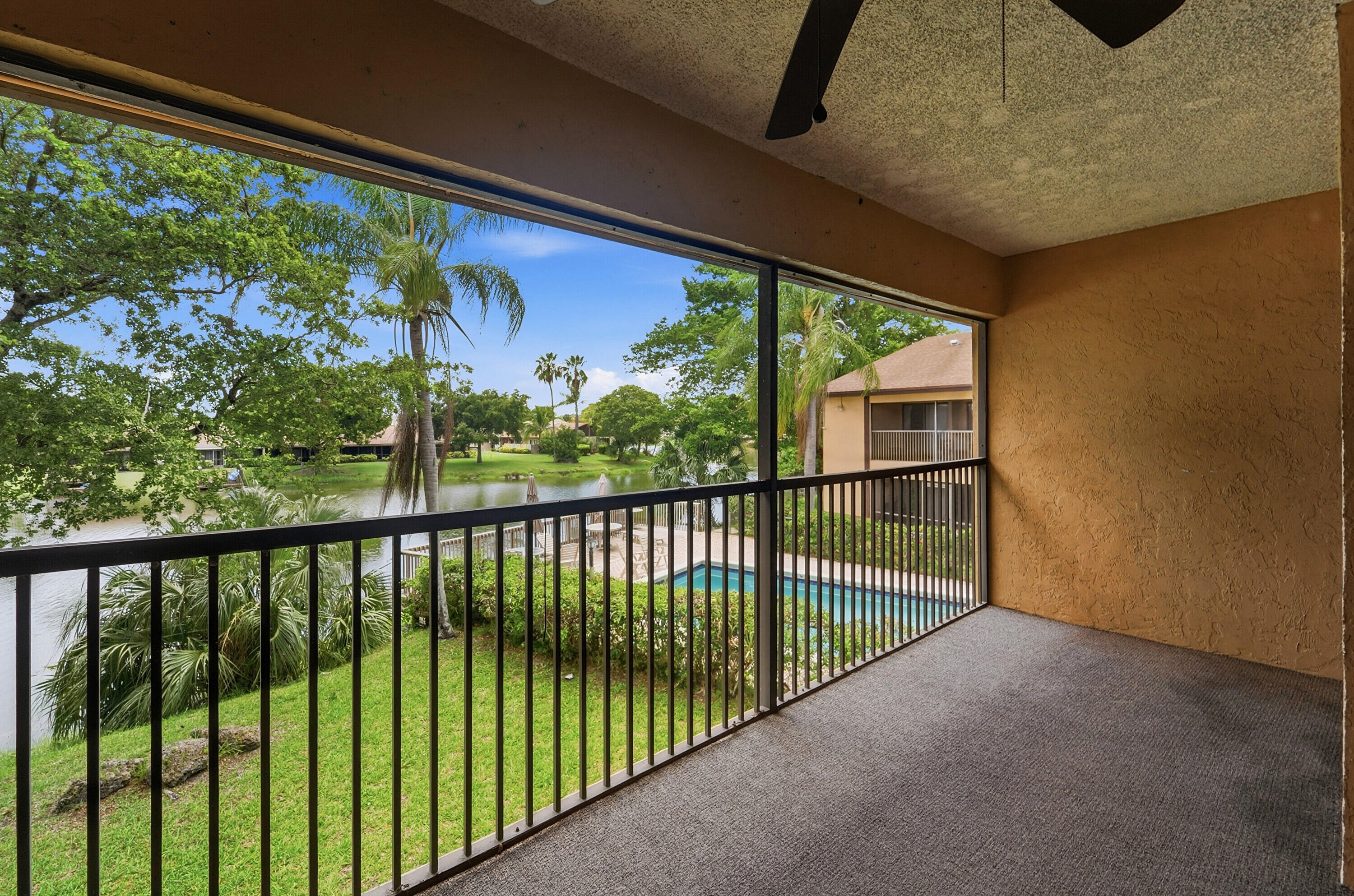 WOODLAKE ISLES NORTH CONDO - Residential