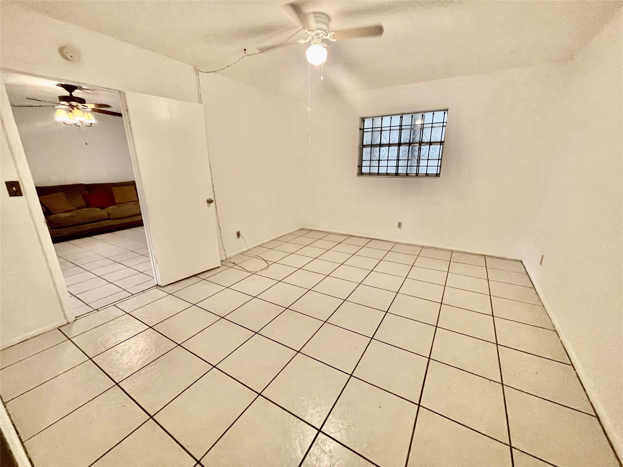 Ruby Condo - Residential