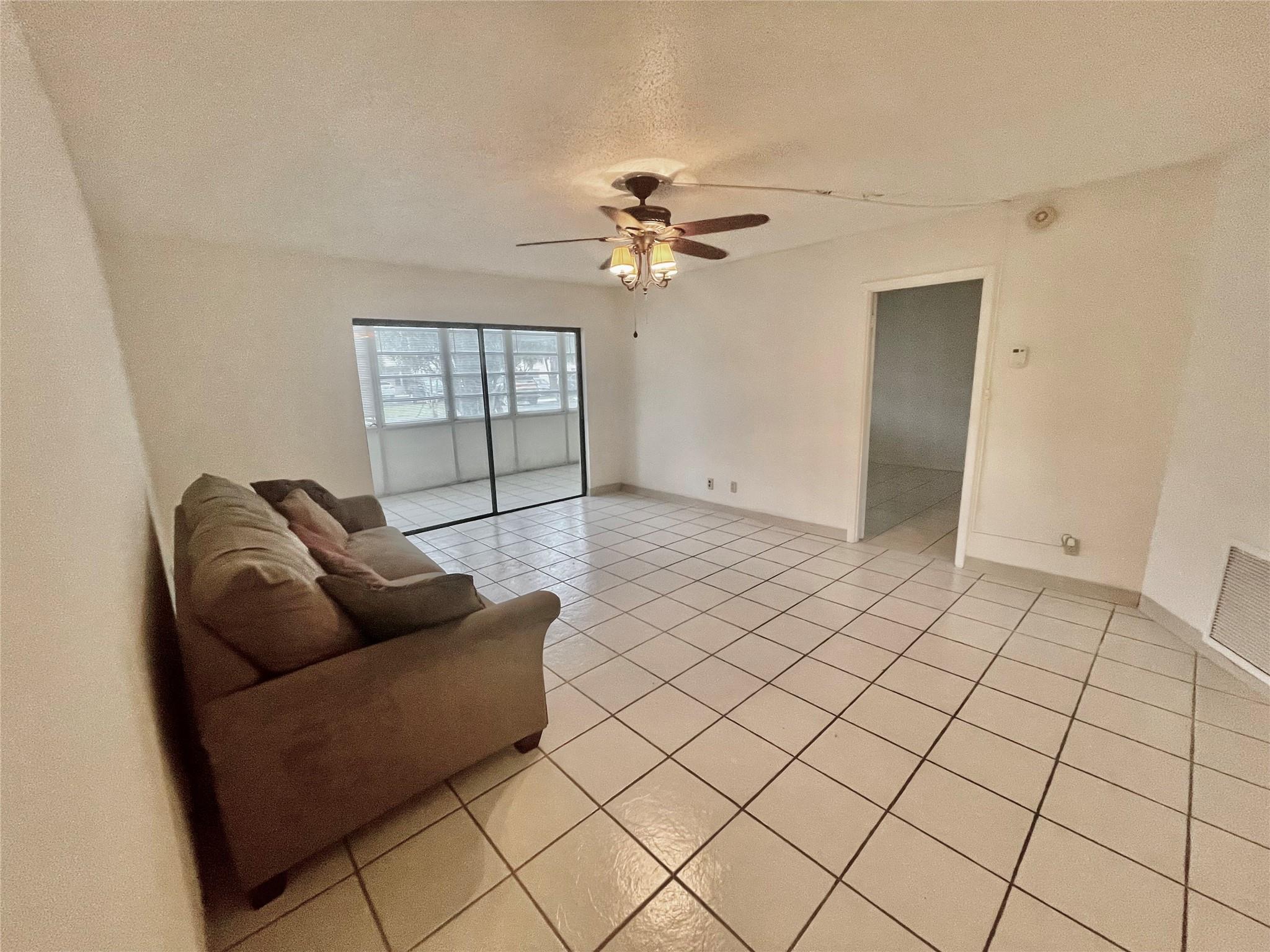 Ruby Condo - Residential