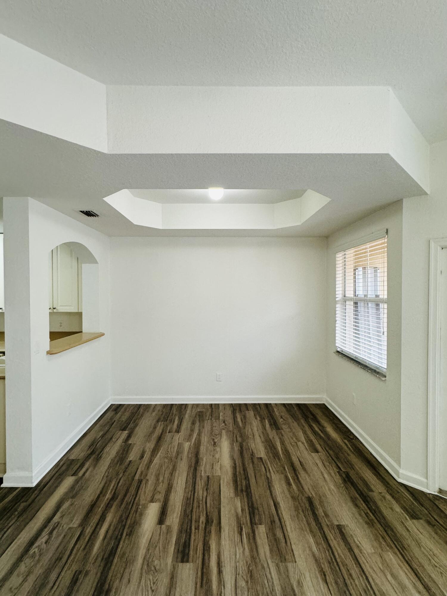 LINKS AT EMERALD DUNES CONDO - Residential
