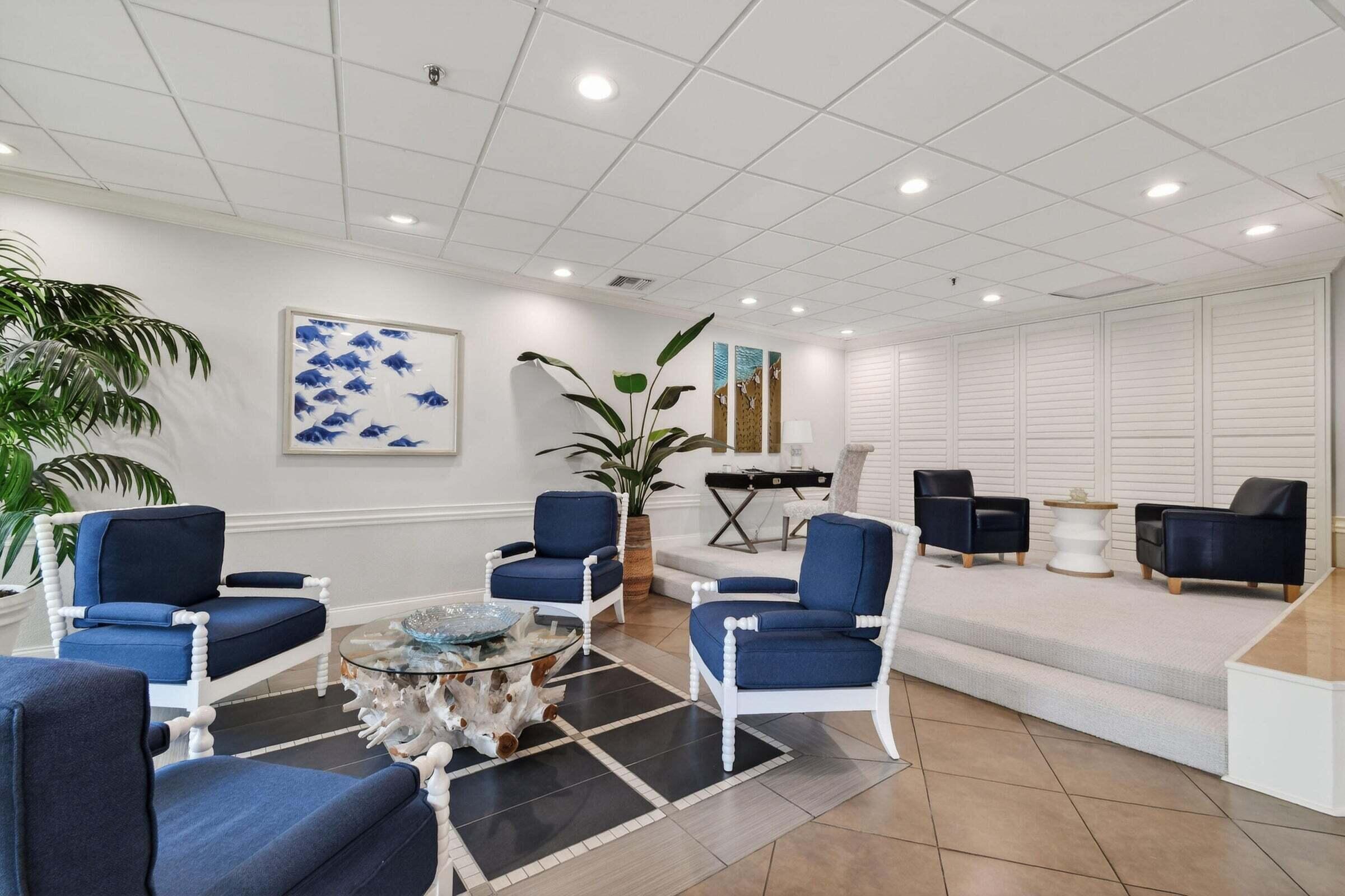 OCEANCREST CONDO APTS - Residential