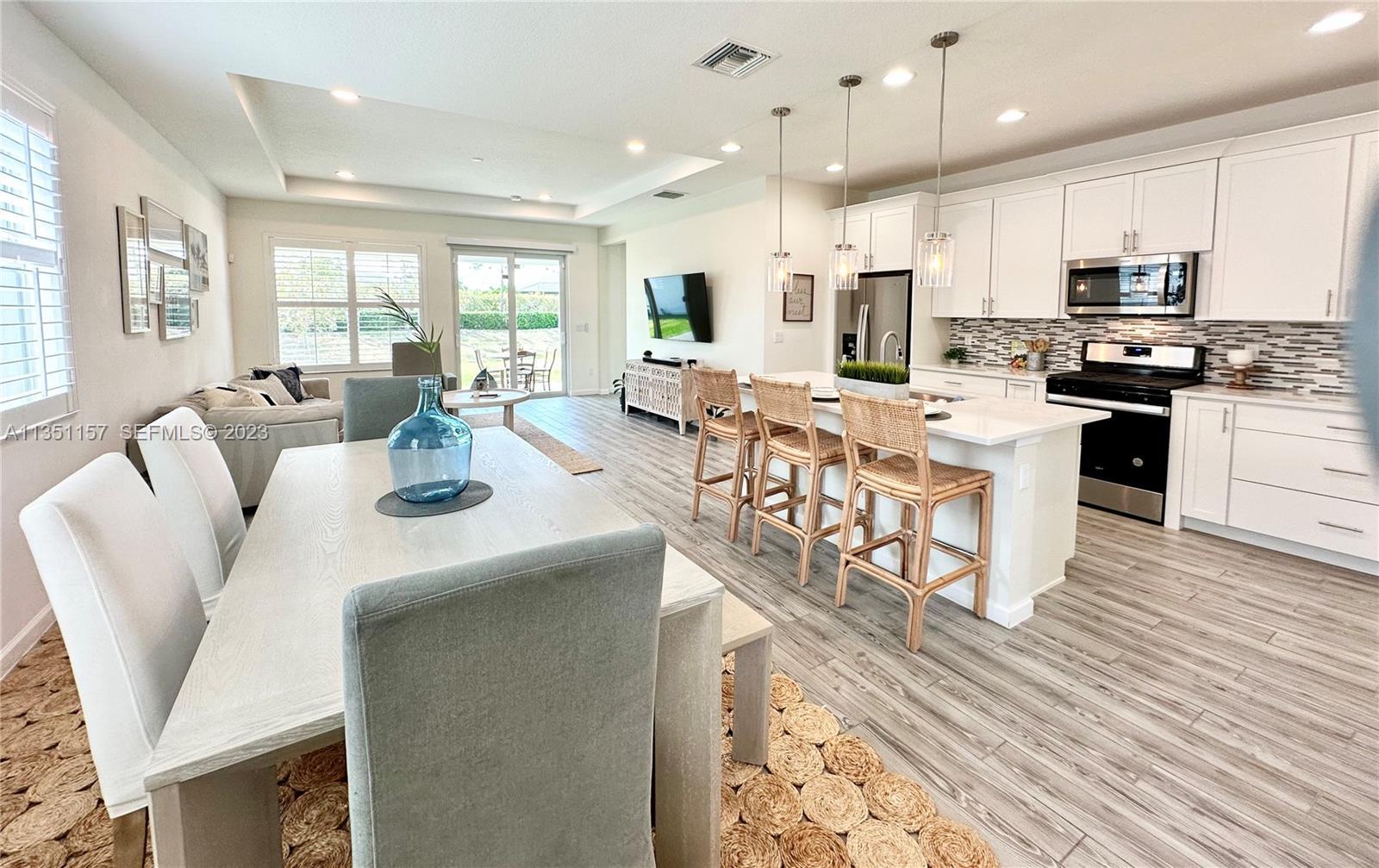 MATTAMY AT SOUTHERN GROVE PLAT 1 REPLAT - Residential Lease