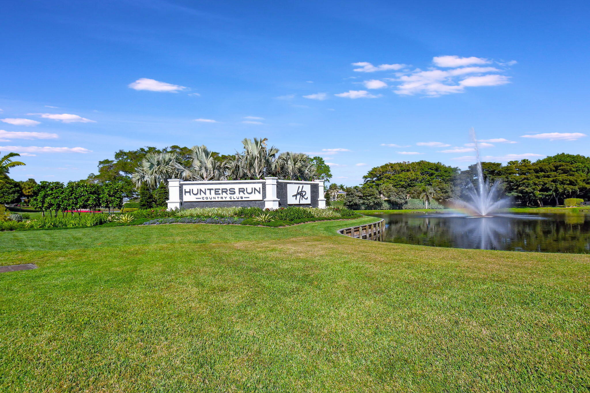 HUNTERS RUN - Residential